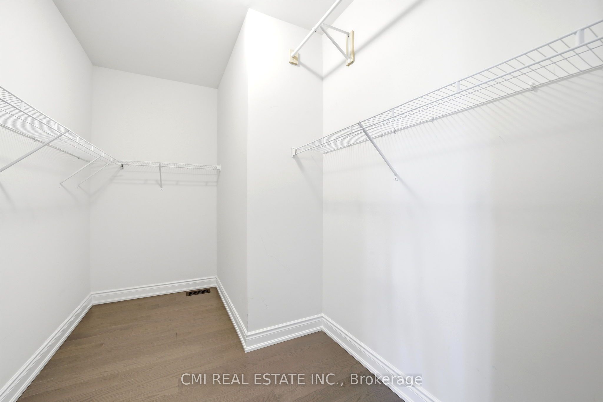 125 Raspberry Ridge Avenue Property Photo 39