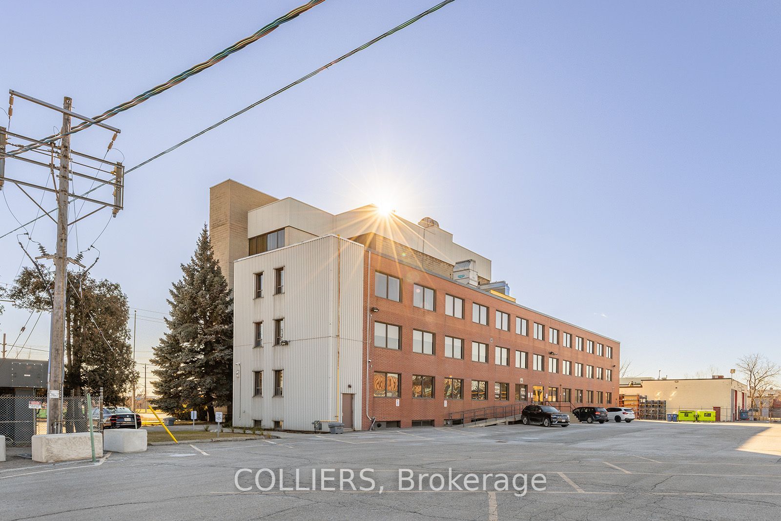 80 North Queen Street 400 Property Photo 3