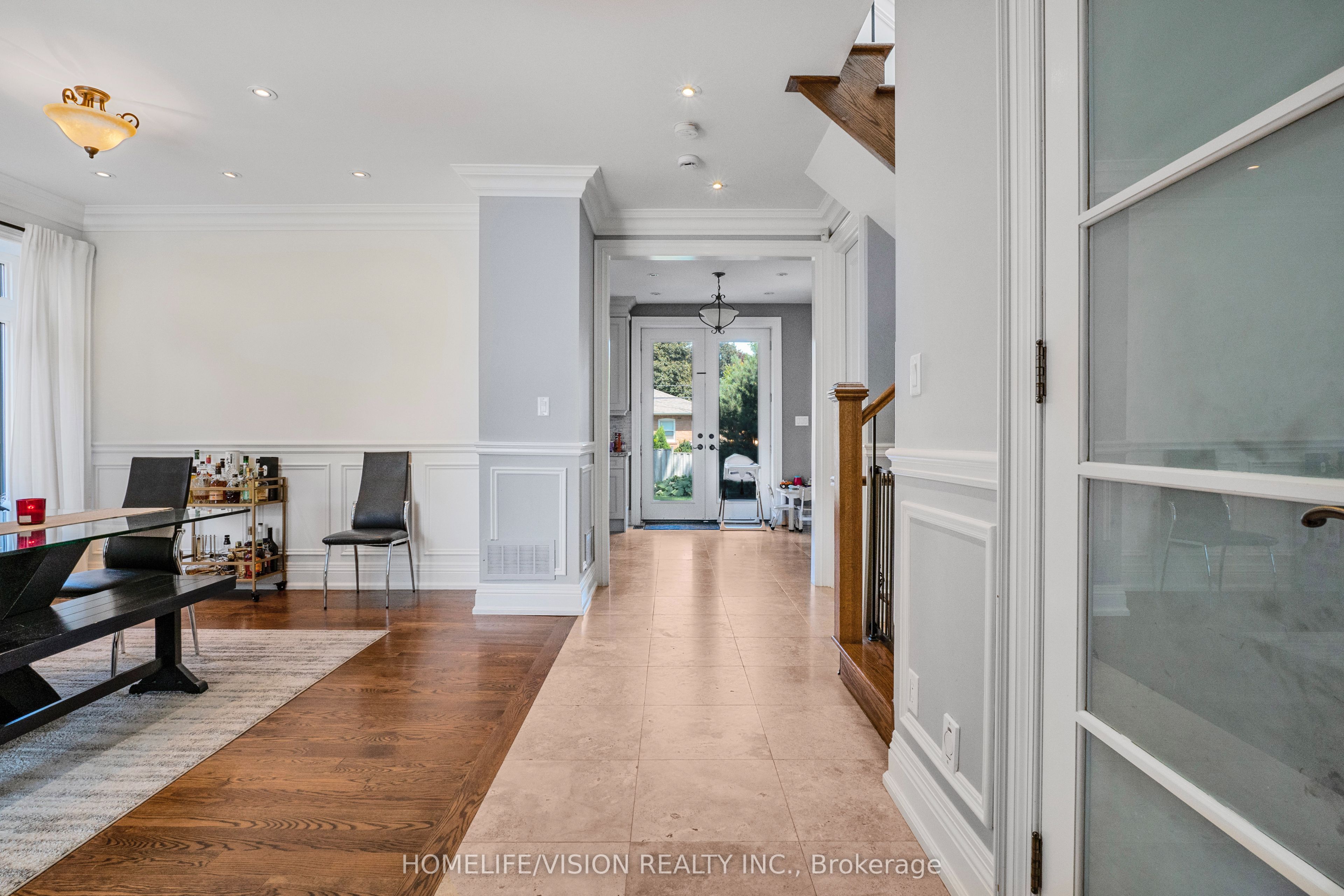 80 North Heights Road Property Photo 4