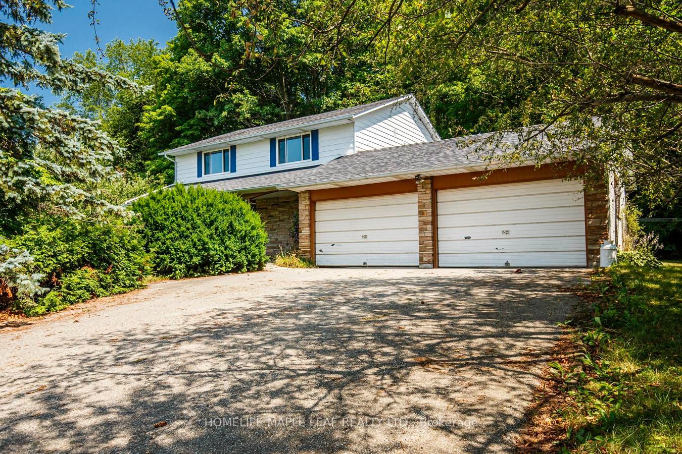 7687 Appleby Line Property Photo 3