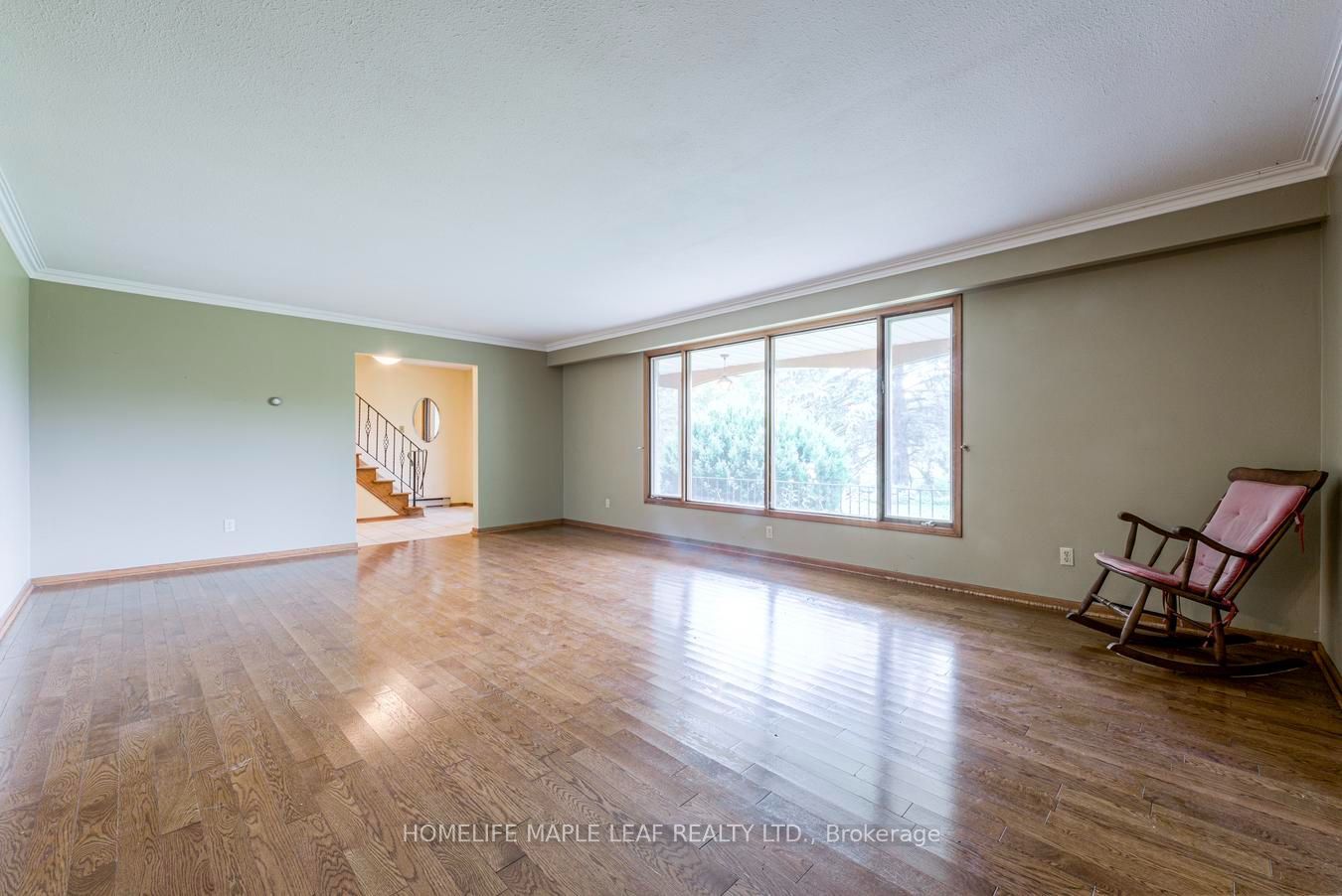 7687 Appleby Line Property Photo 12