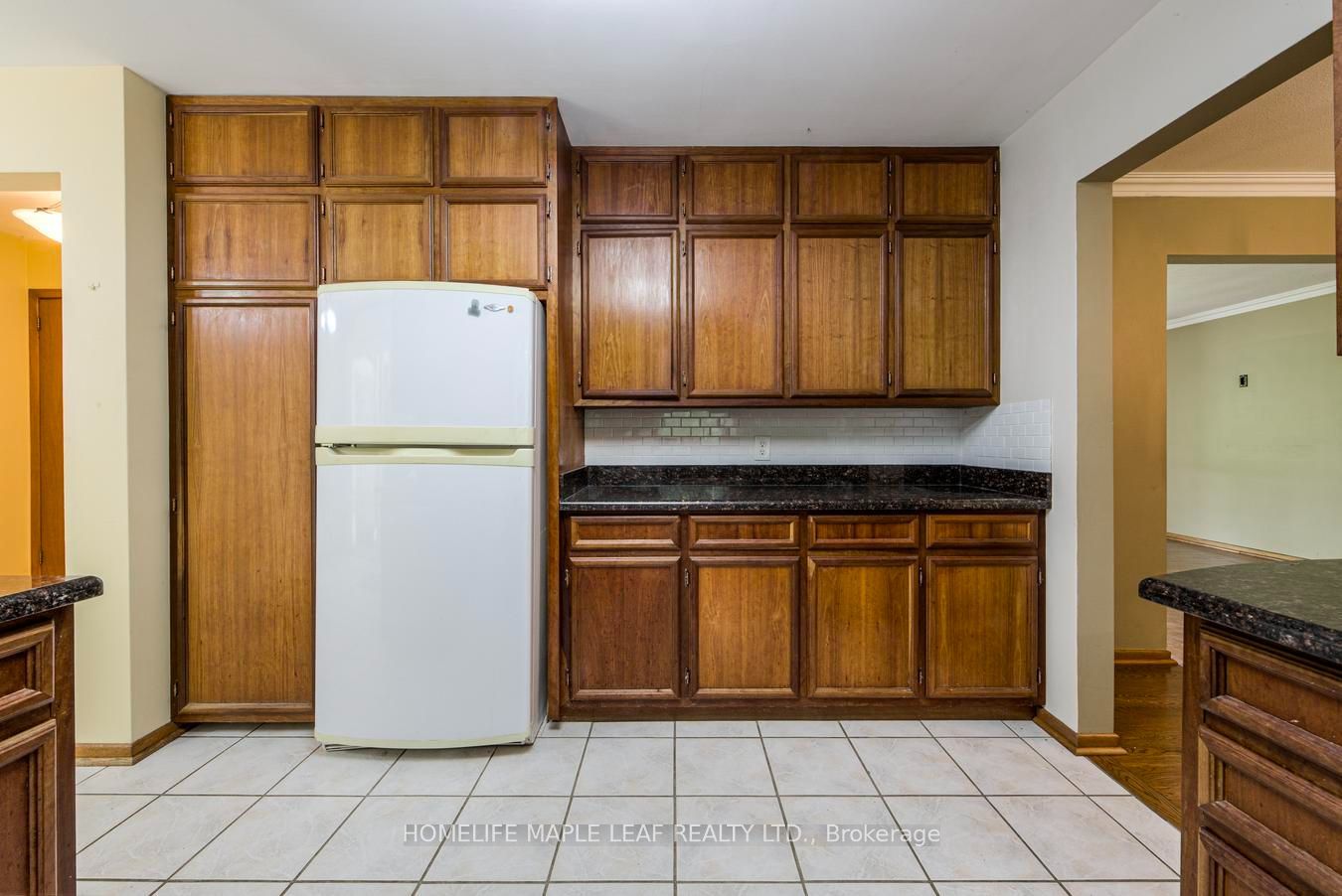 7687 Appleby Line Property Photo 18