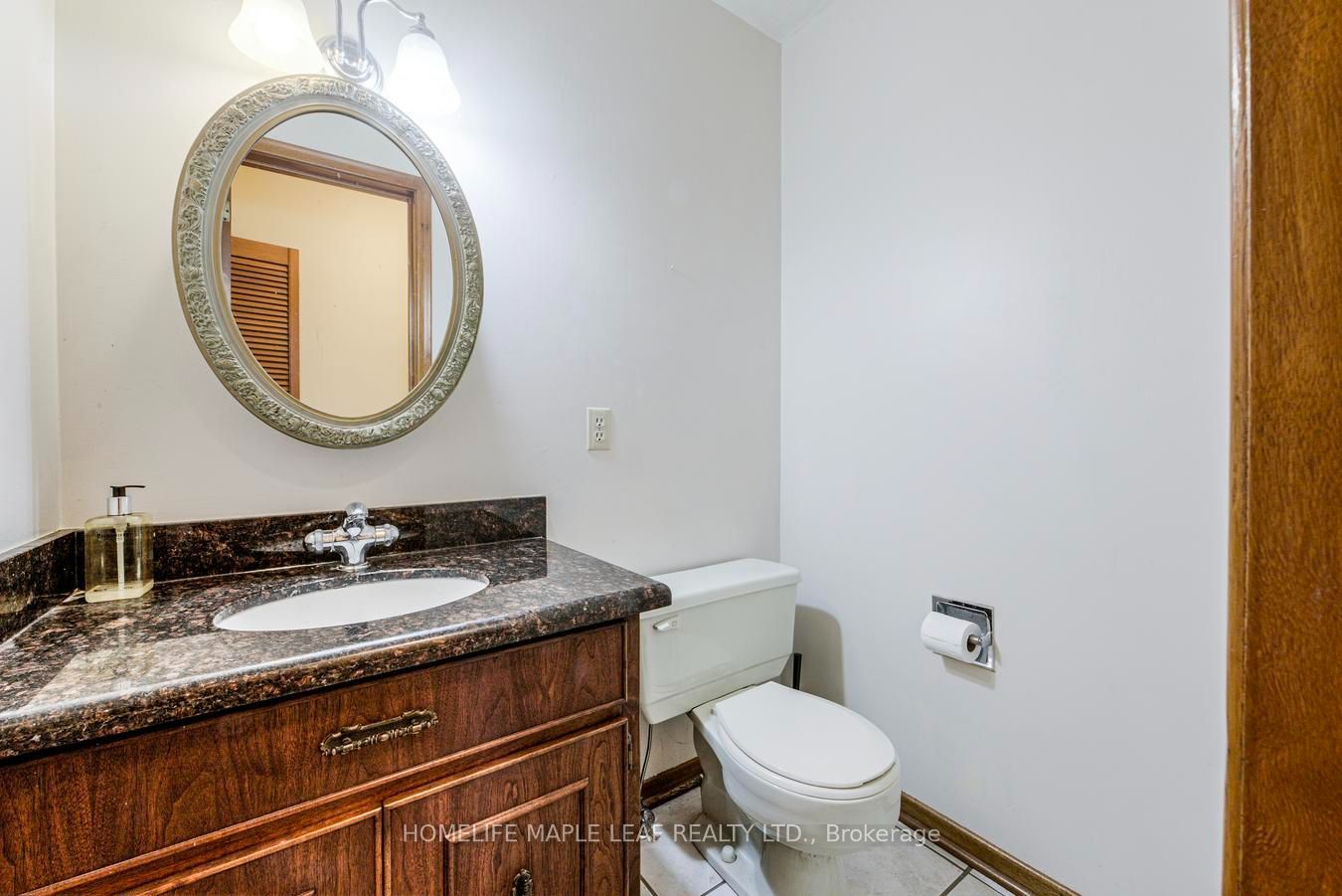 7687 Appleby Line Property Photo 23
