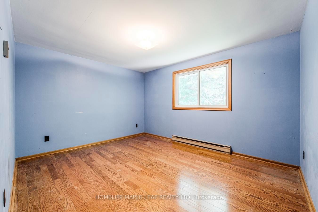 7687 Appleby Line Property Photo 33