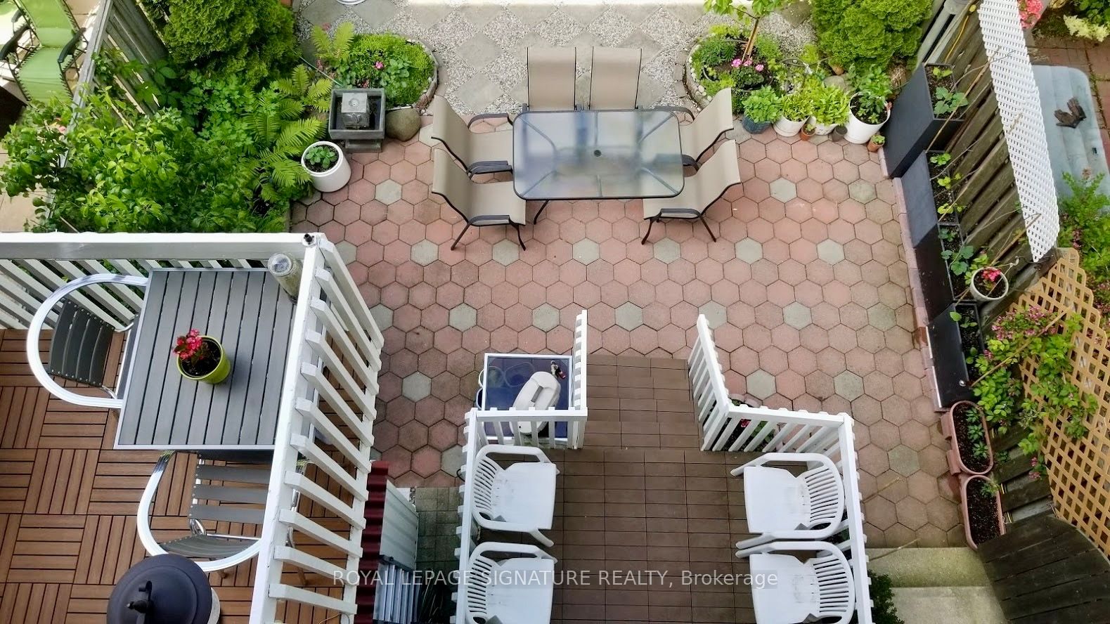 5481 Palmerston Crescent Property Photo 40