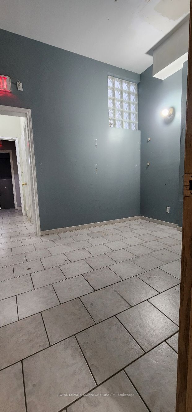 1285a St. Clair Avenue Property Photo 6