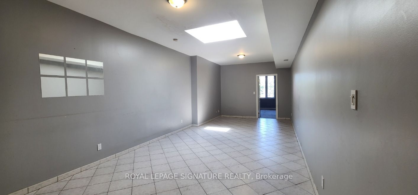 1285a St. Clair Avenue Property Photo 14