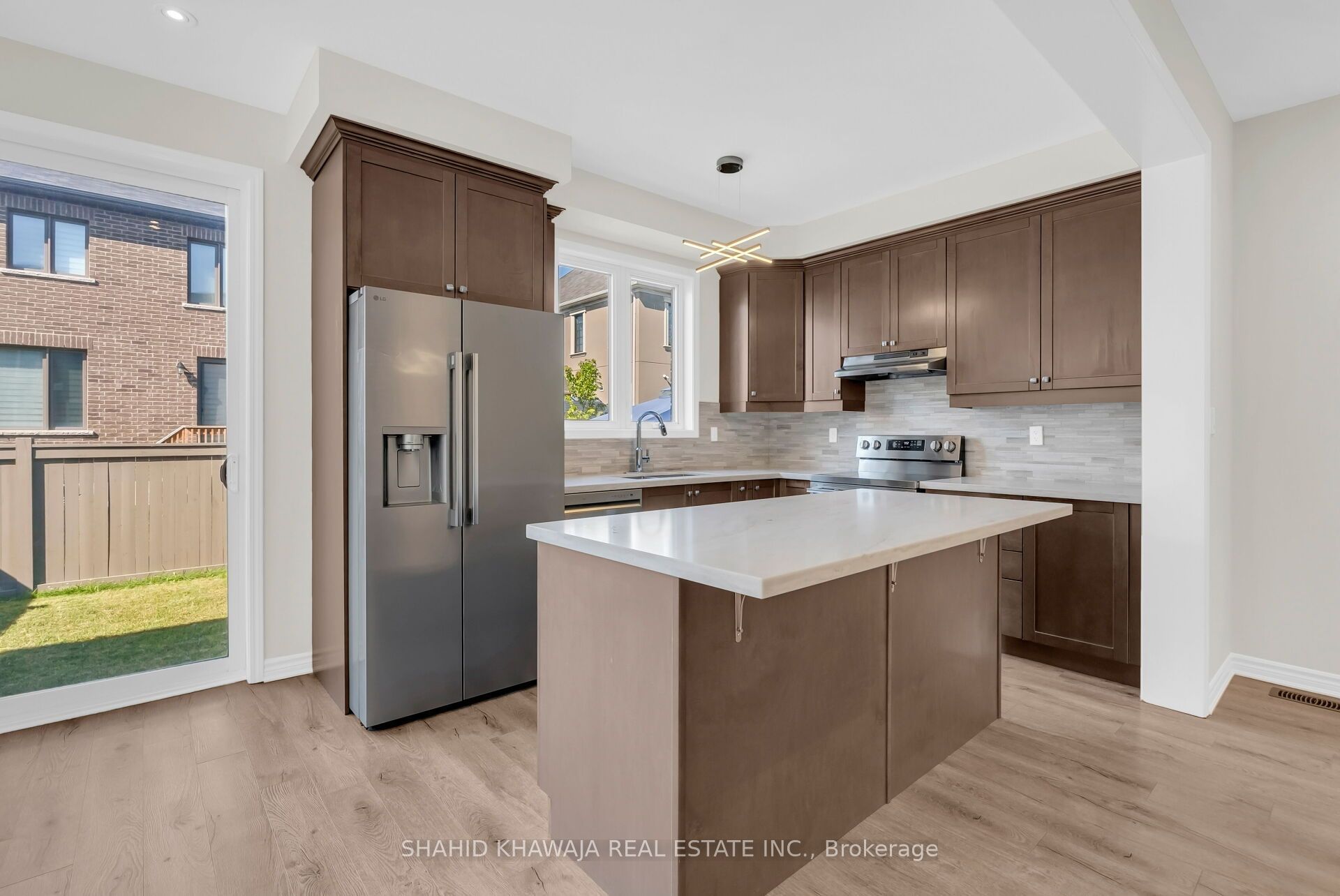 1288 Sycamore Gardens Property Photo 10