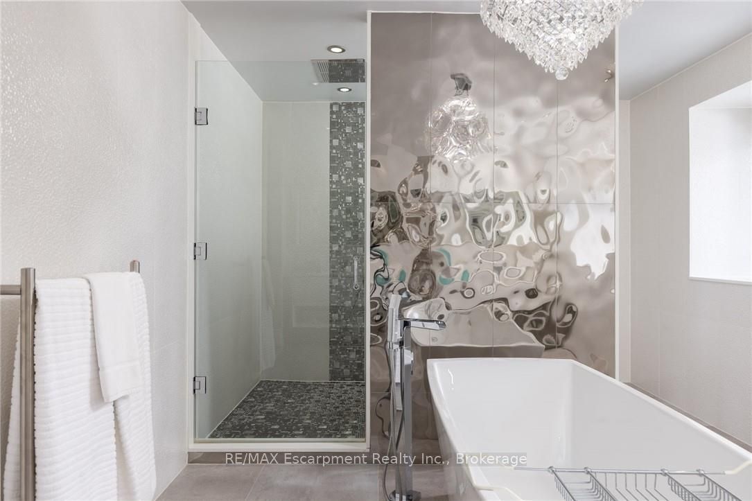 287 Macdonald Road Property Photo 27