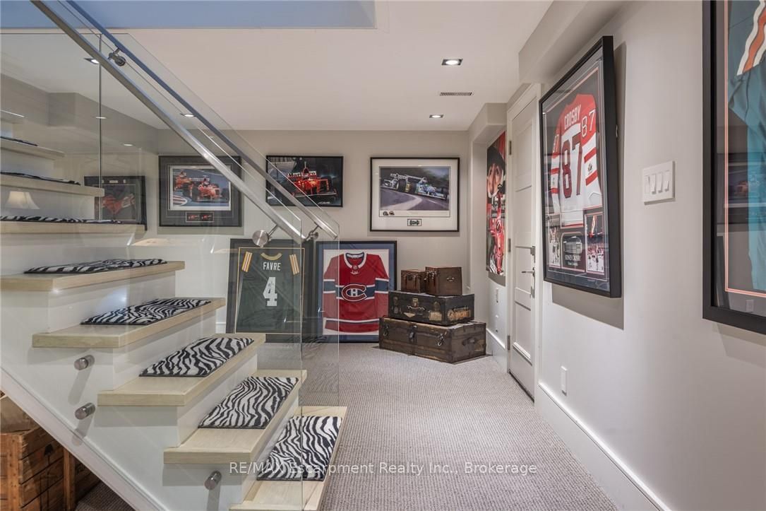 287 Macdonald Road Property Photo 32