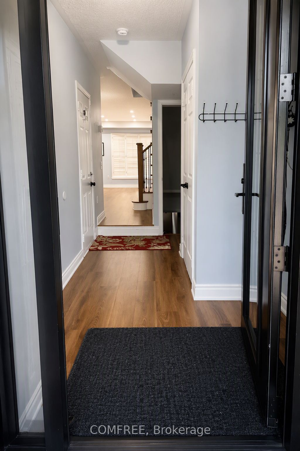 15d View Green Crescent Property Photo 3