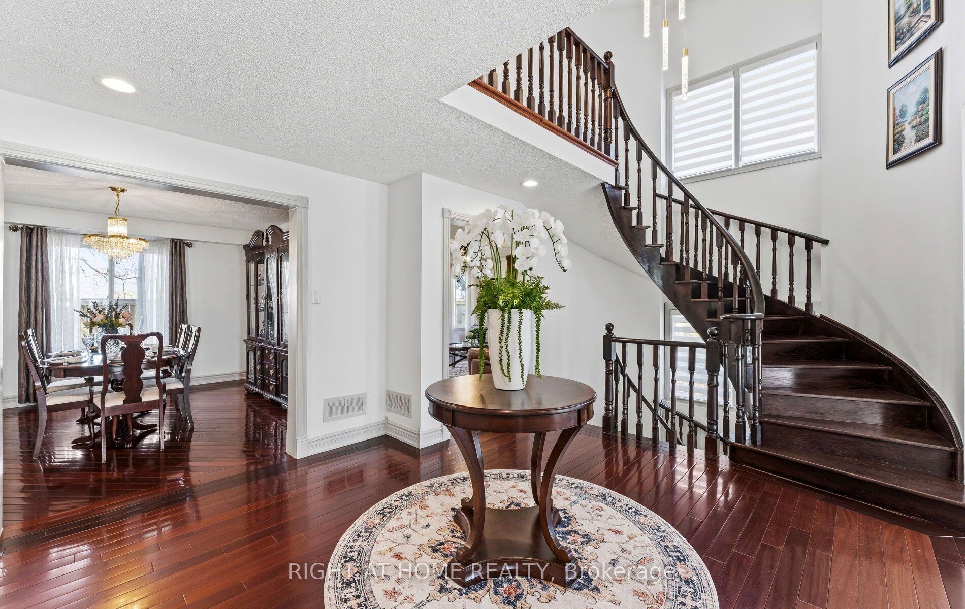 1665 Asgard Drive Property Photo 3