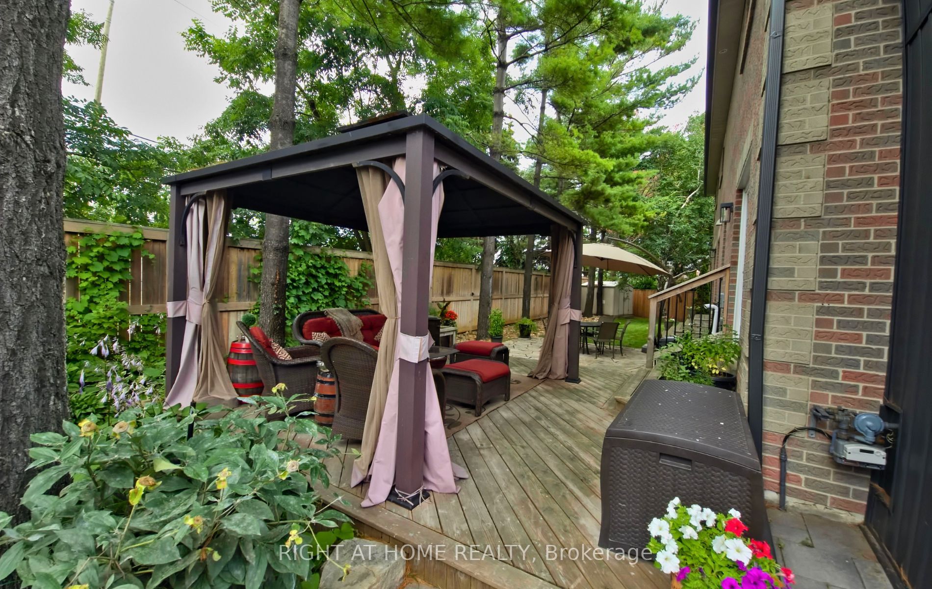 1665 Asgard Drive Property Photo 5