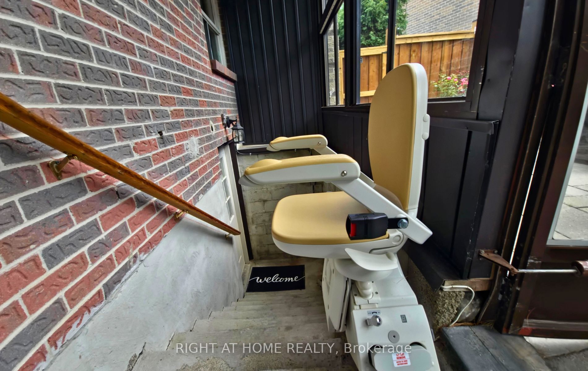 1665 Asgard Drive Property Photo 13