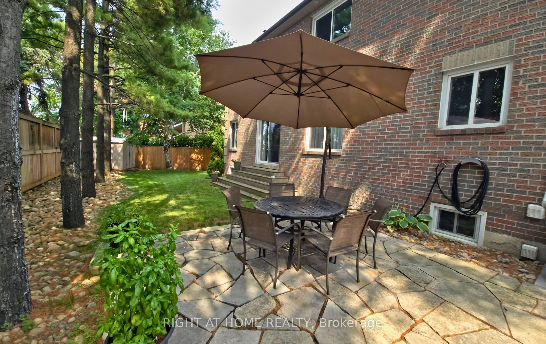 1665 Asgard Drive Property Photo 14