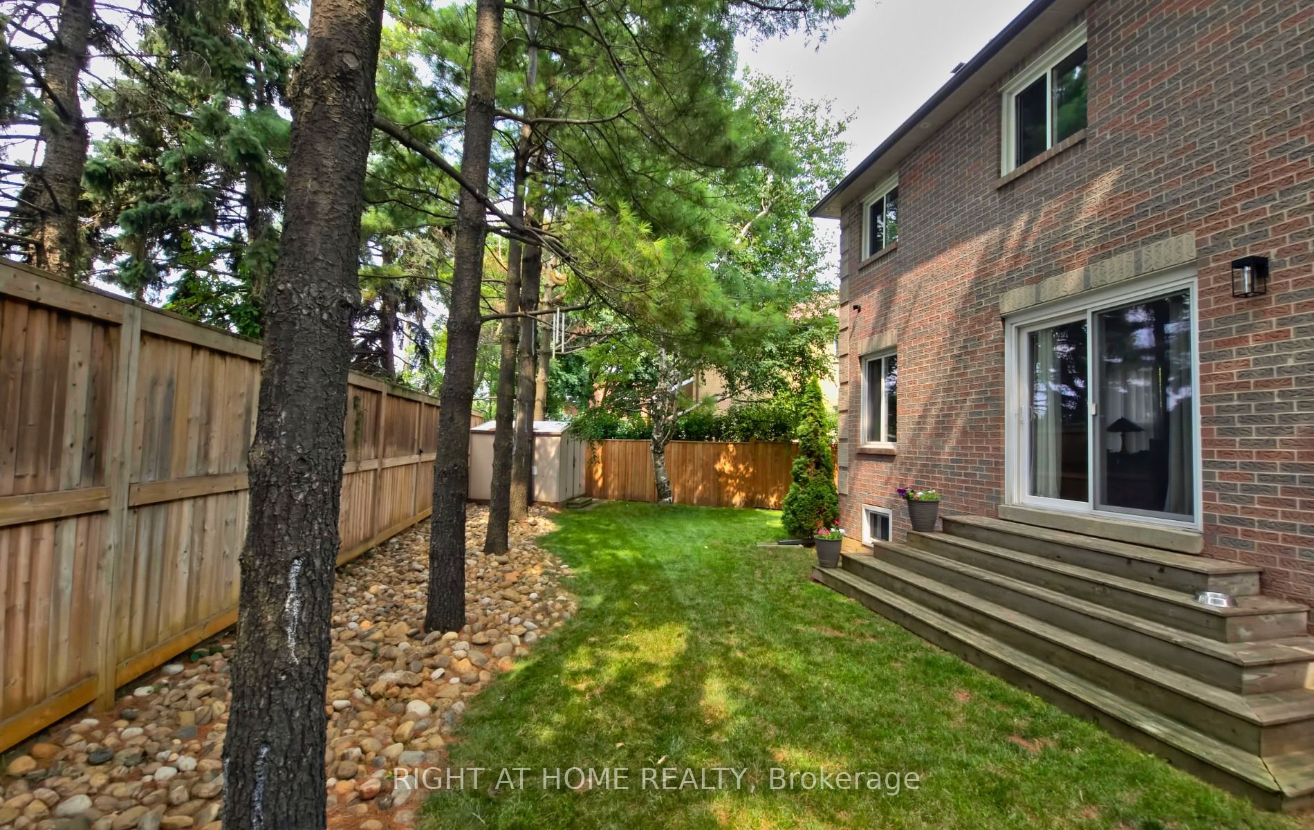 1665 Asgard Drive Property Photo 15