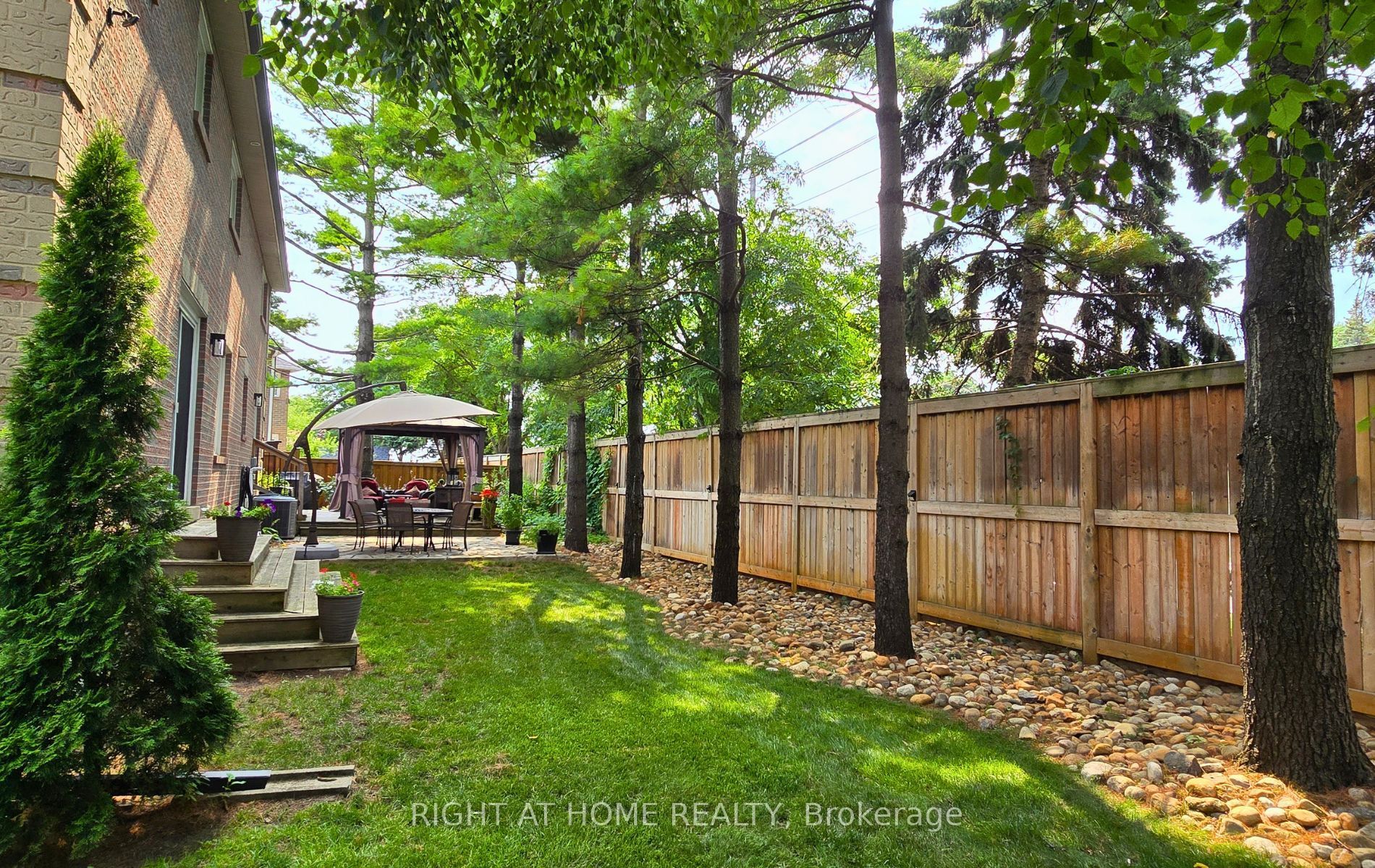 1665 Asgard Drive Property Photo 16