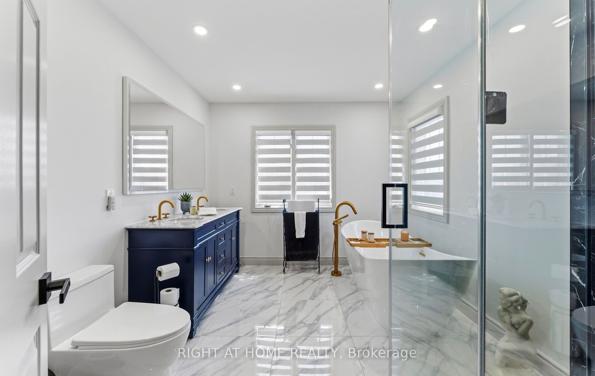 1665 Asgard Drive Property Photo 39