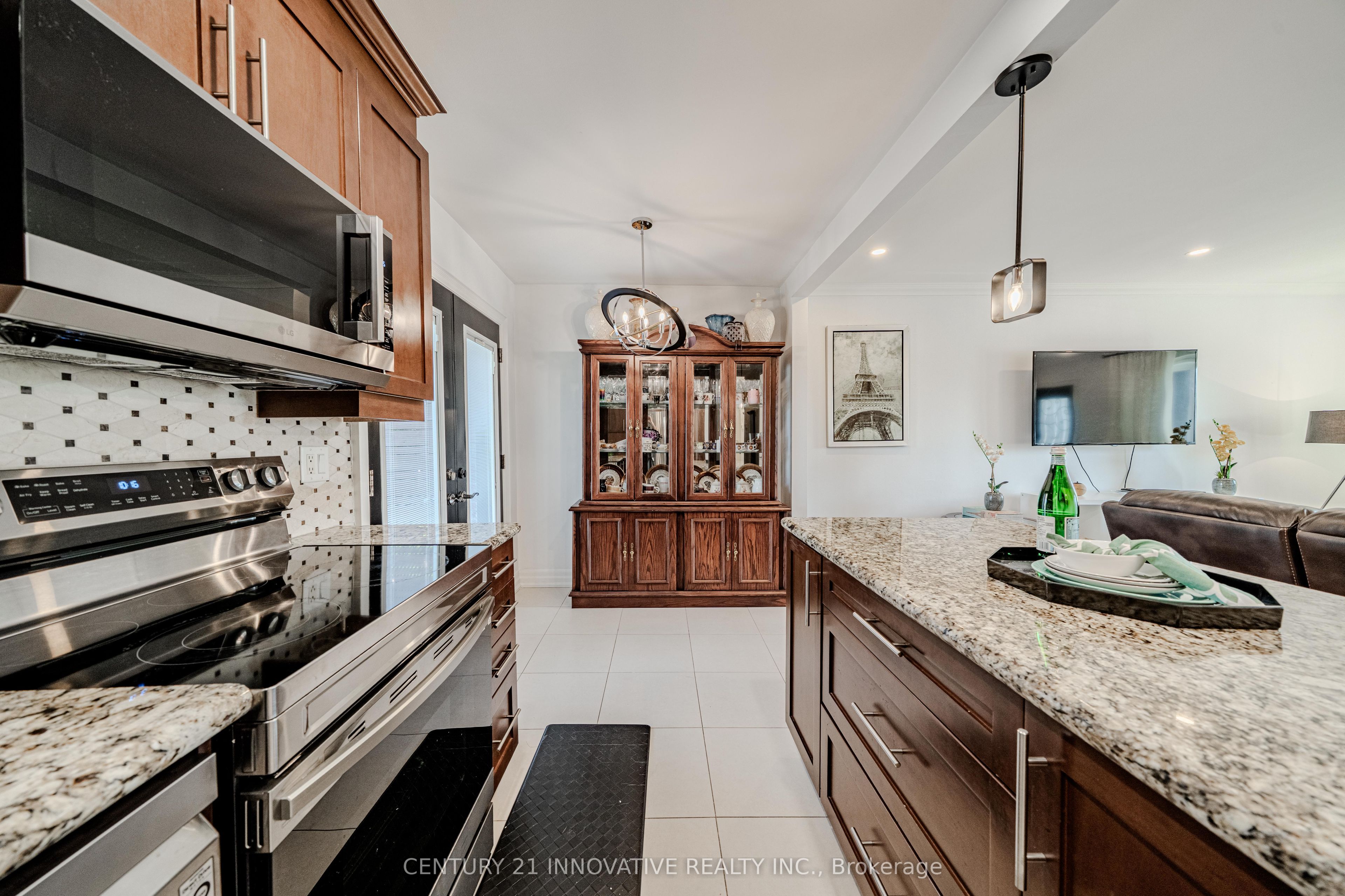 60 Dorking Crescent Property Photo 15