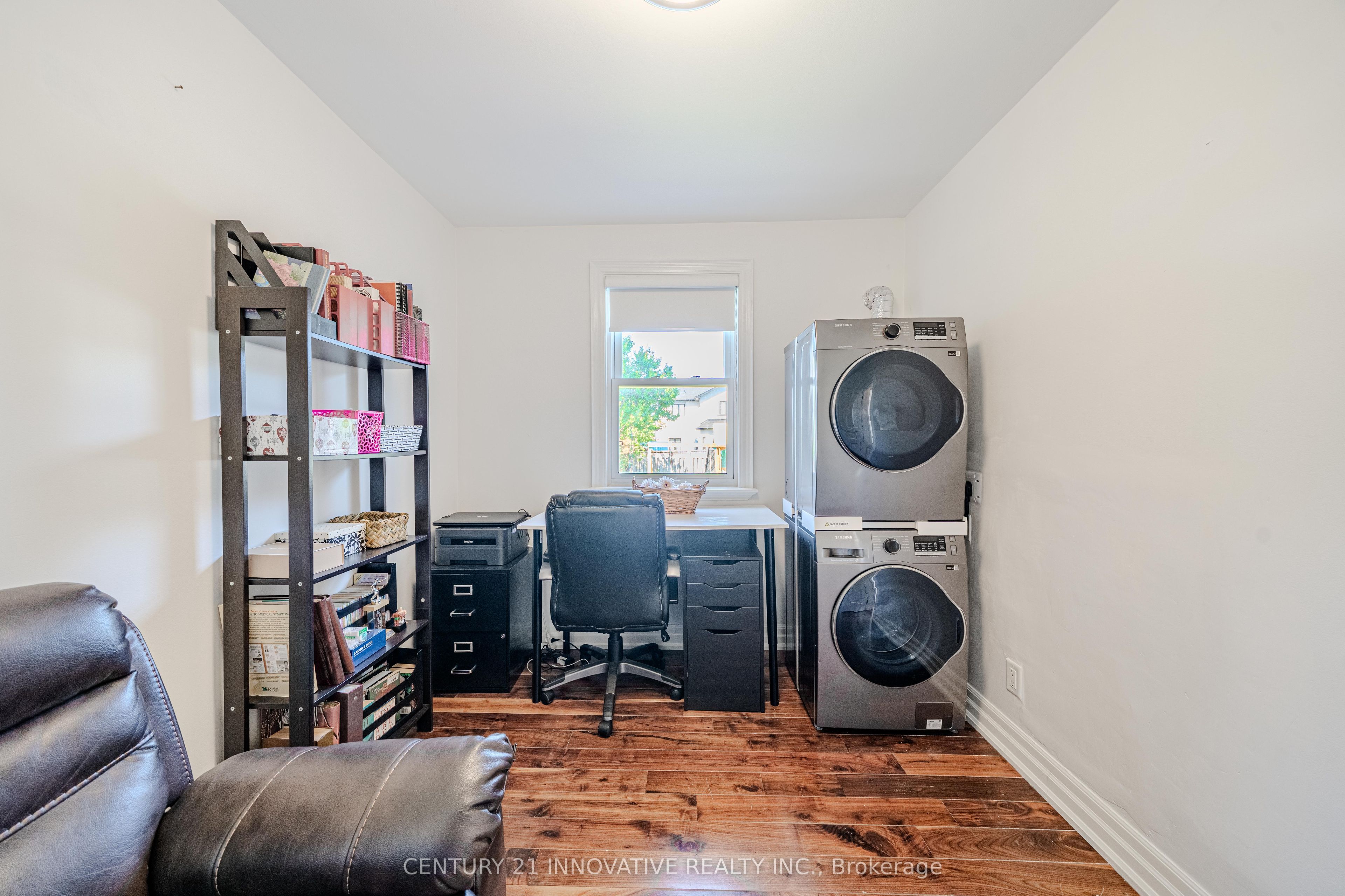 60 Dorking Crescent Property Photo 21