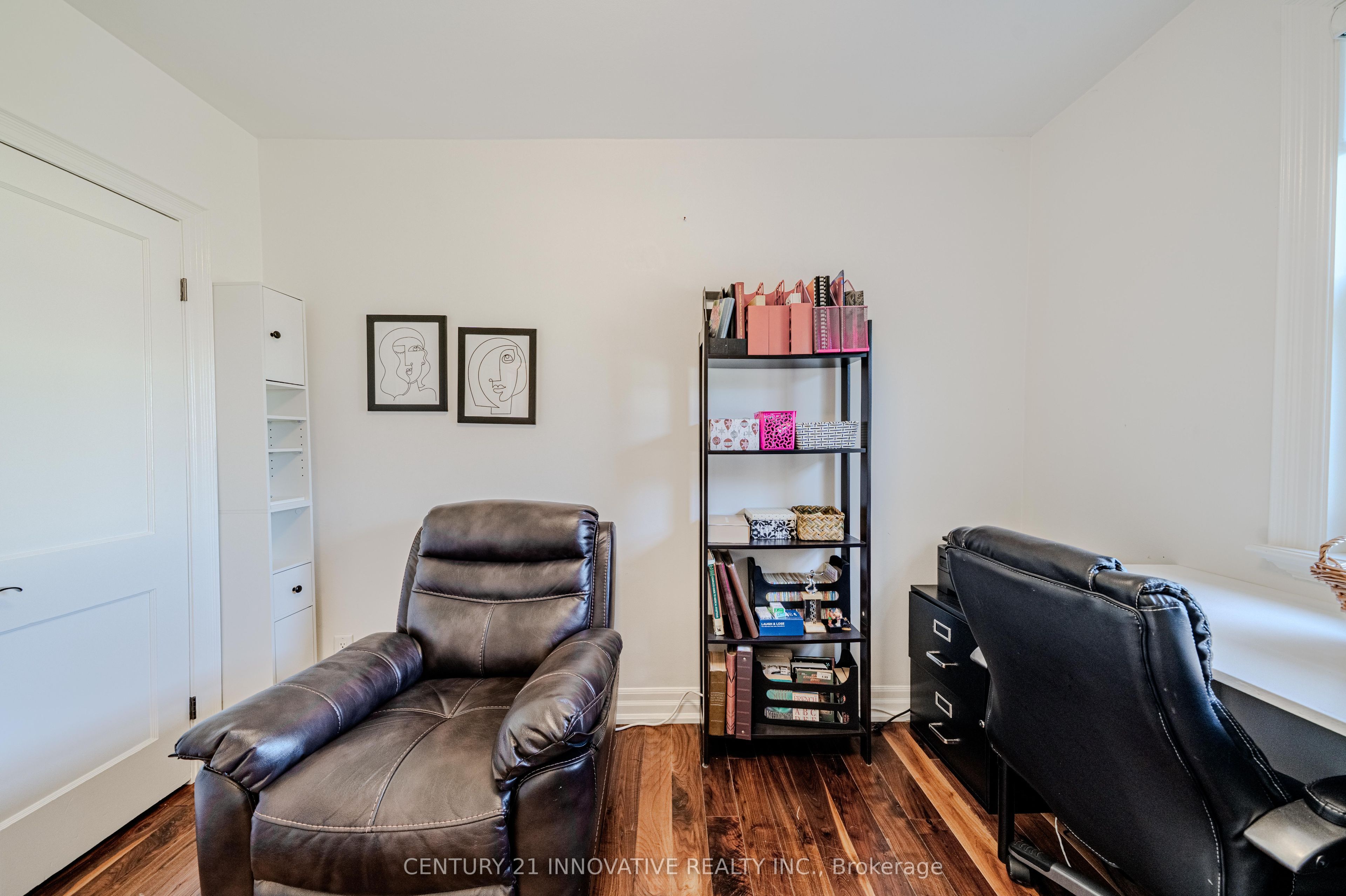 60 Dorking Crescent Property Photo 22