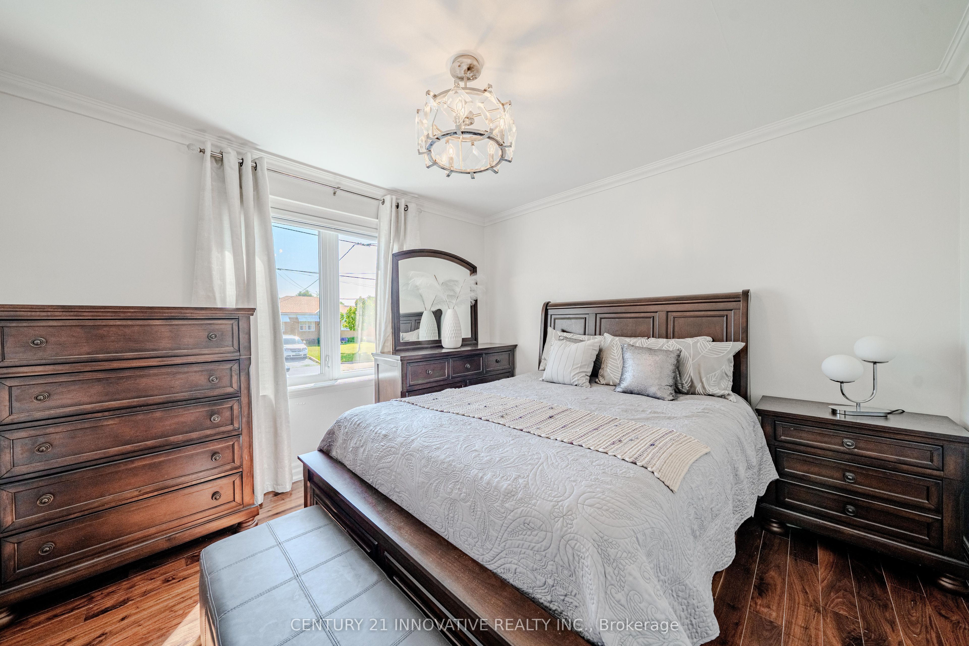 60 Dorking Crescent Property Photo 23