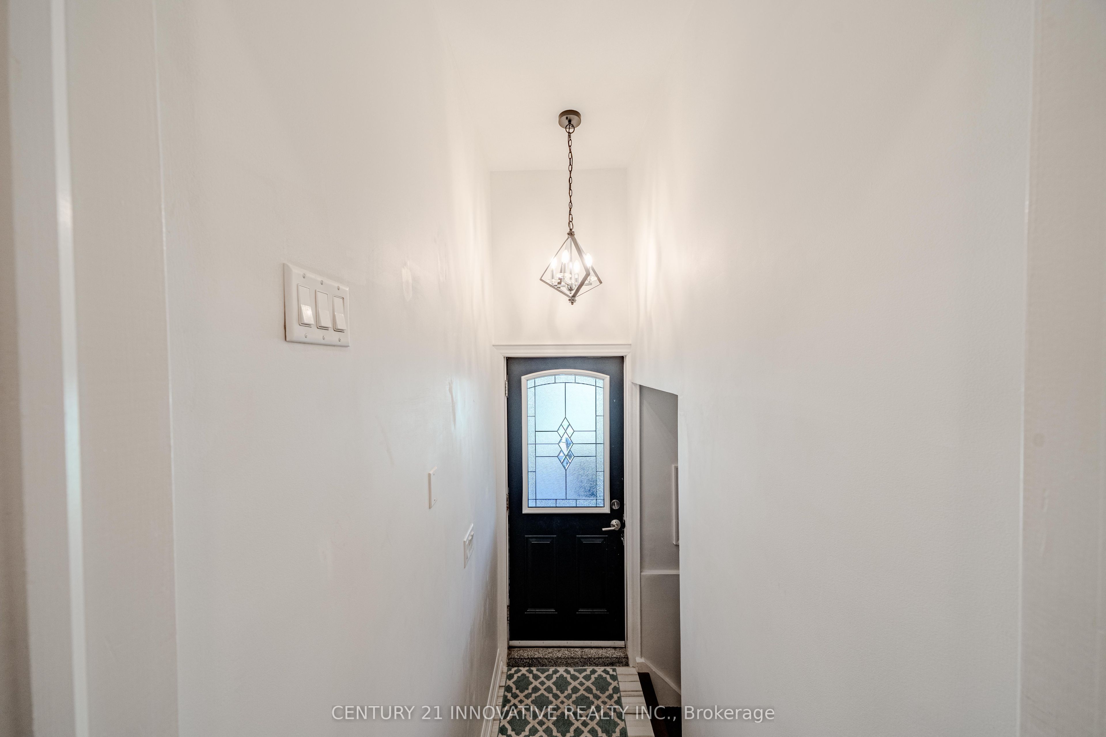 60 Dorking Crescent Property Photo 28