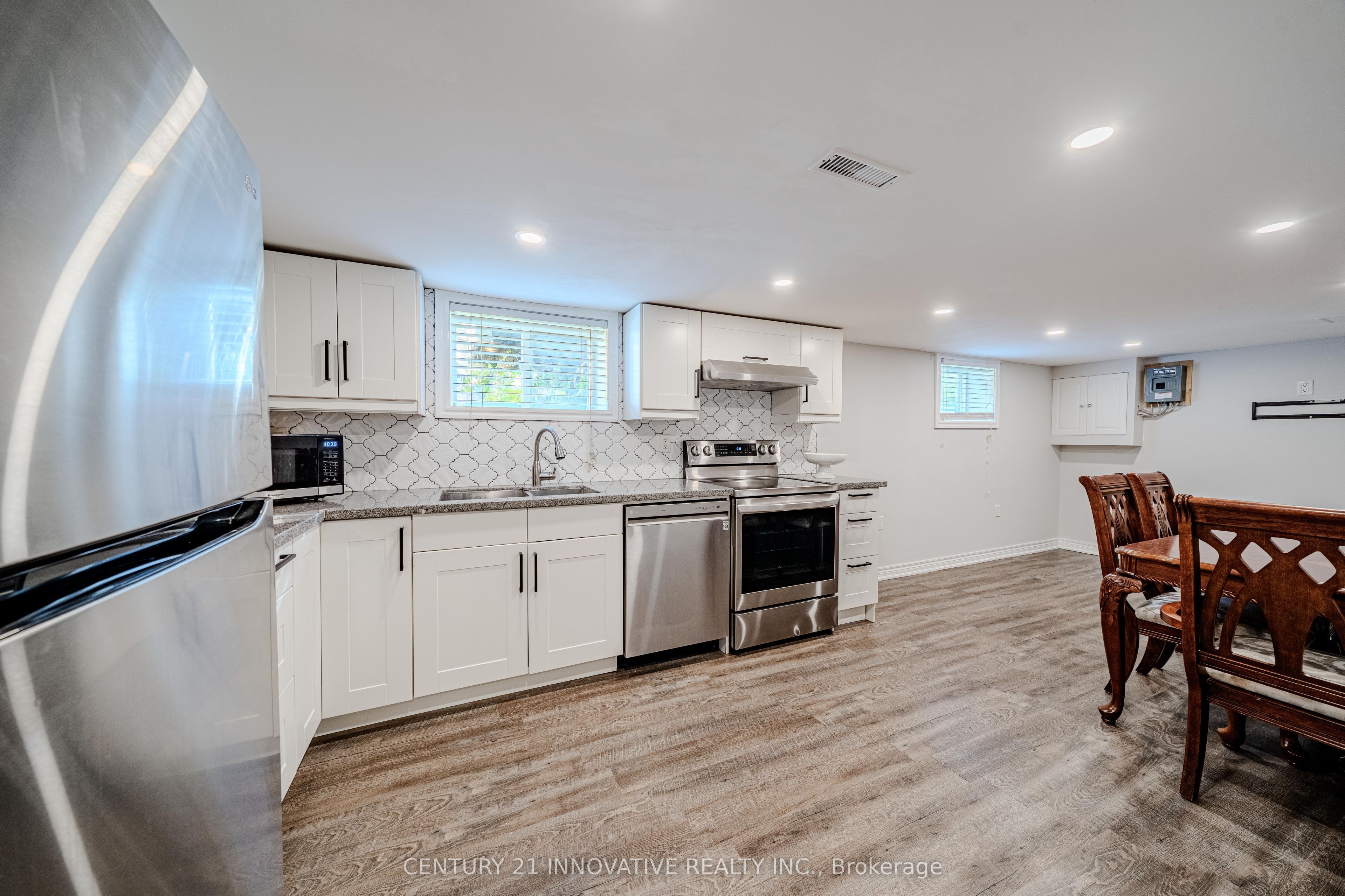 60 Dorking Crescent Property Photo 31