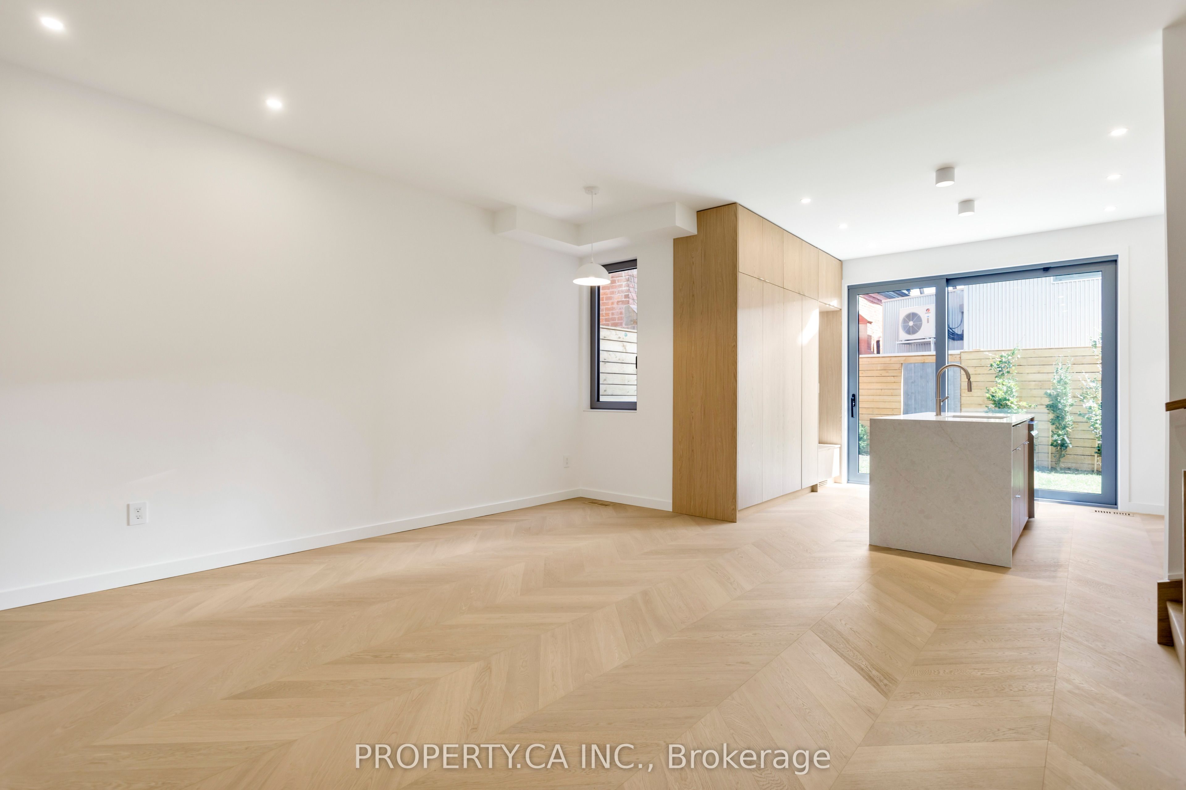 301 Keele Street Unit #2 Property Photo 10