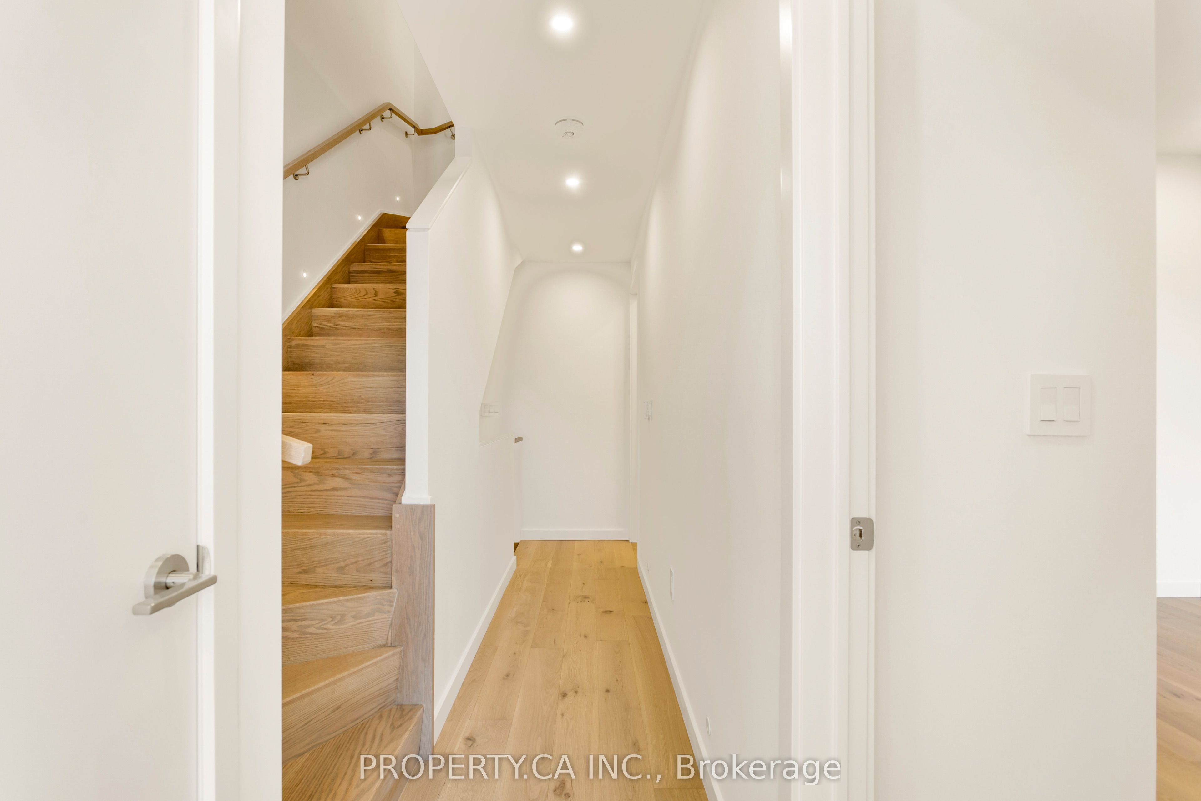 301 Keele Street Unit #2 Property Photo 13