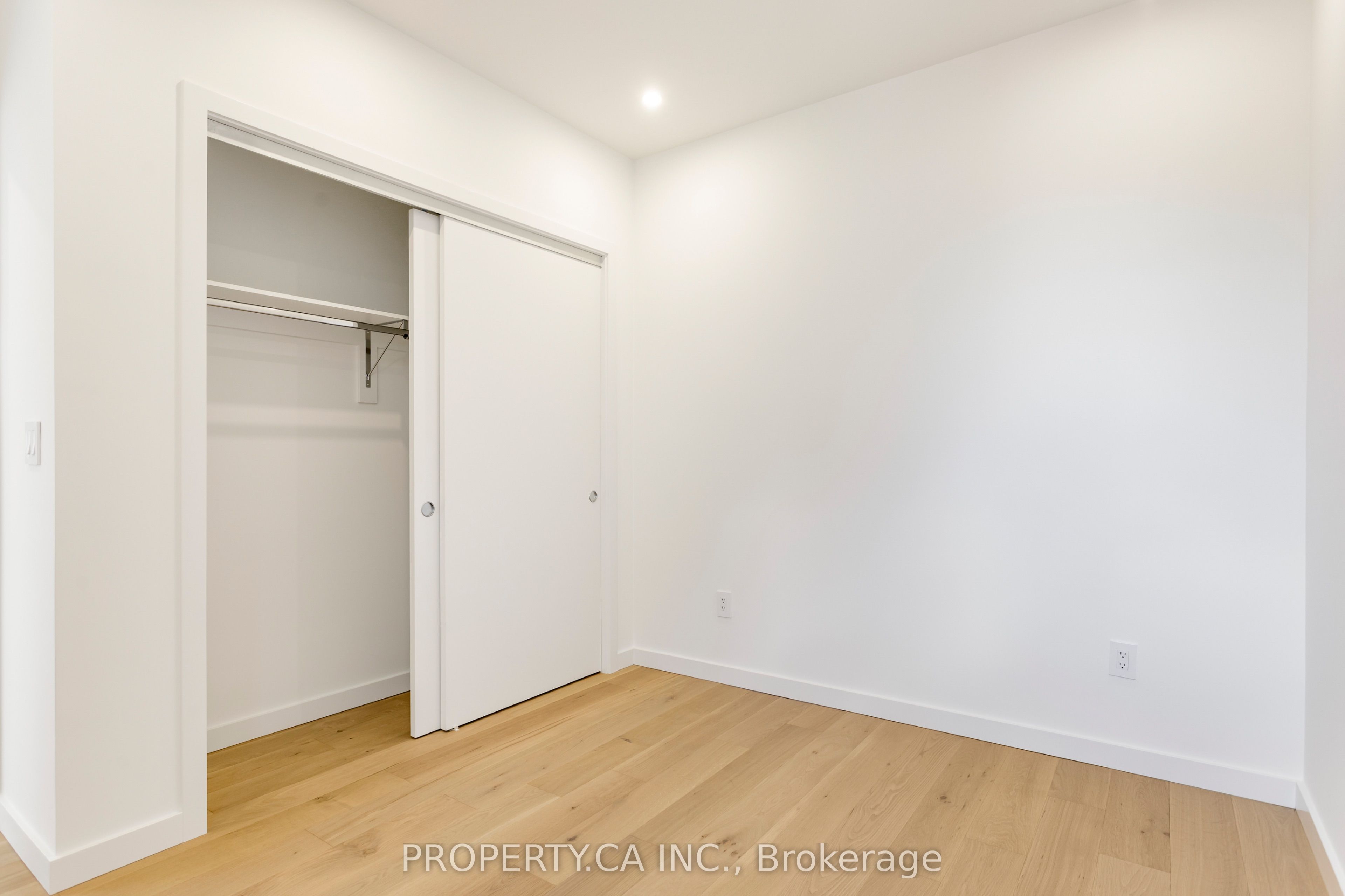 301 Keele Street Unit #2 Property Photo 17