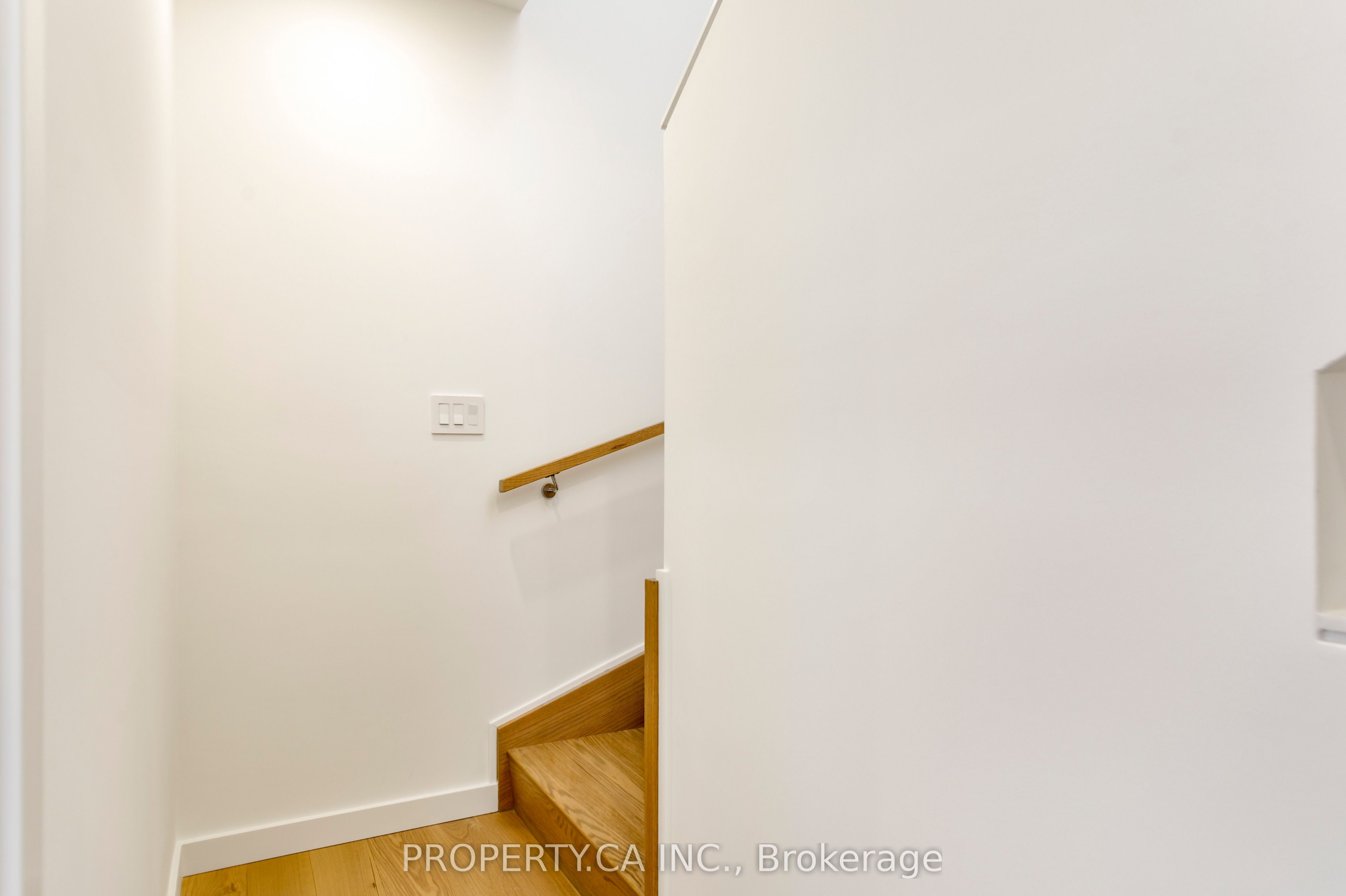 301 Keele Street Unit #2 Property Photo 31