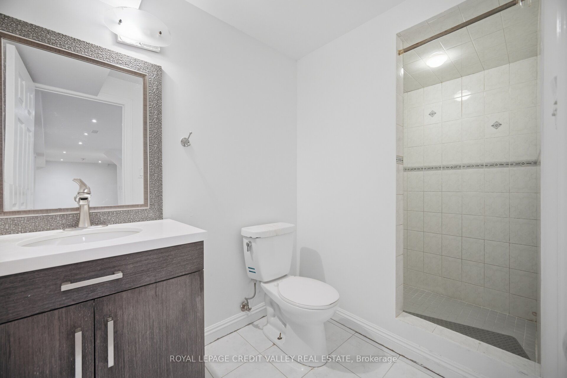 23 Capistro Street Property Photo 45