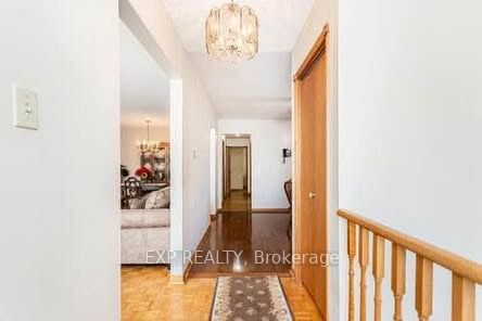 4308 Curia Crescent Upper Property Photo 5