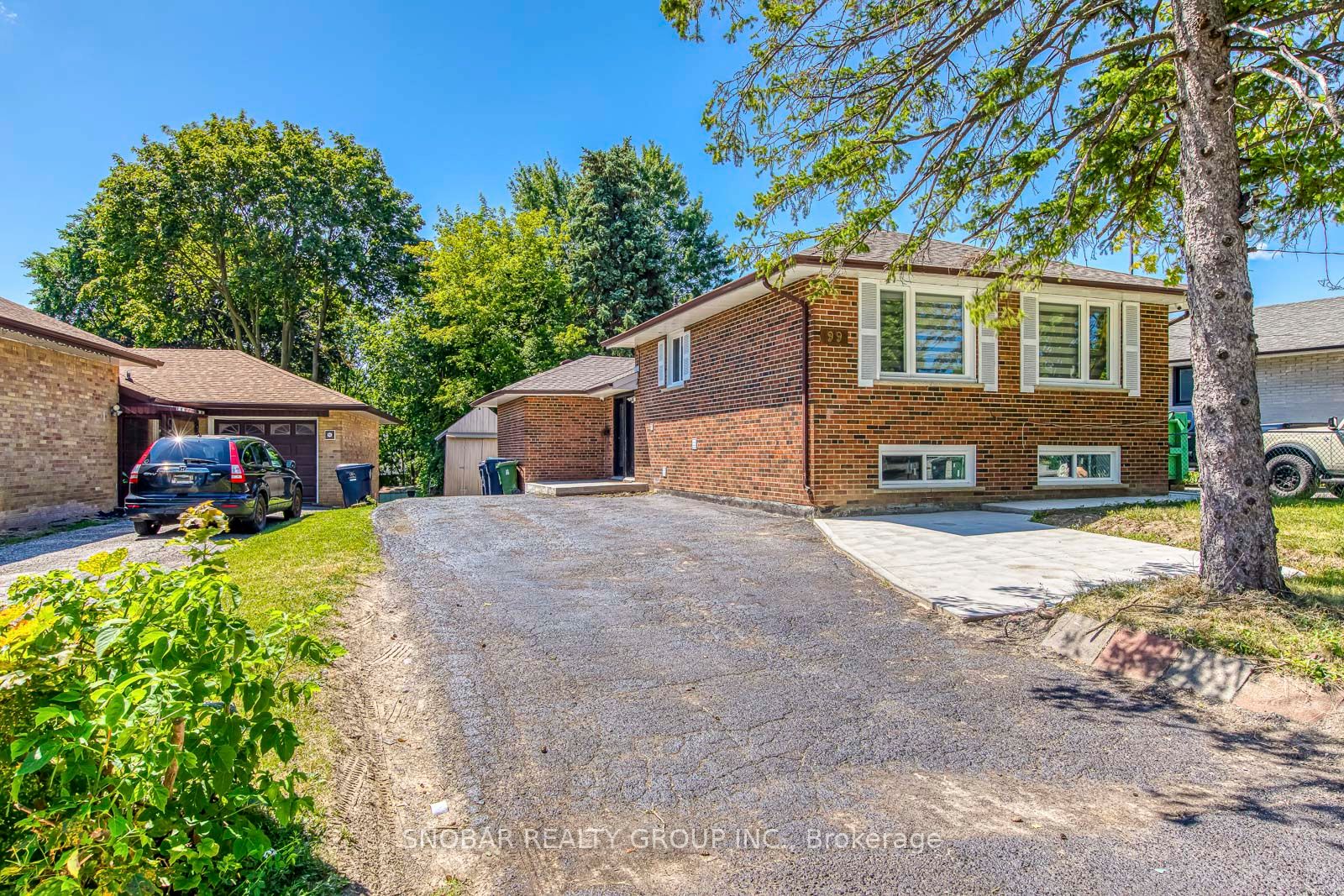 99 Jeffcoat Drive Property Photo 1