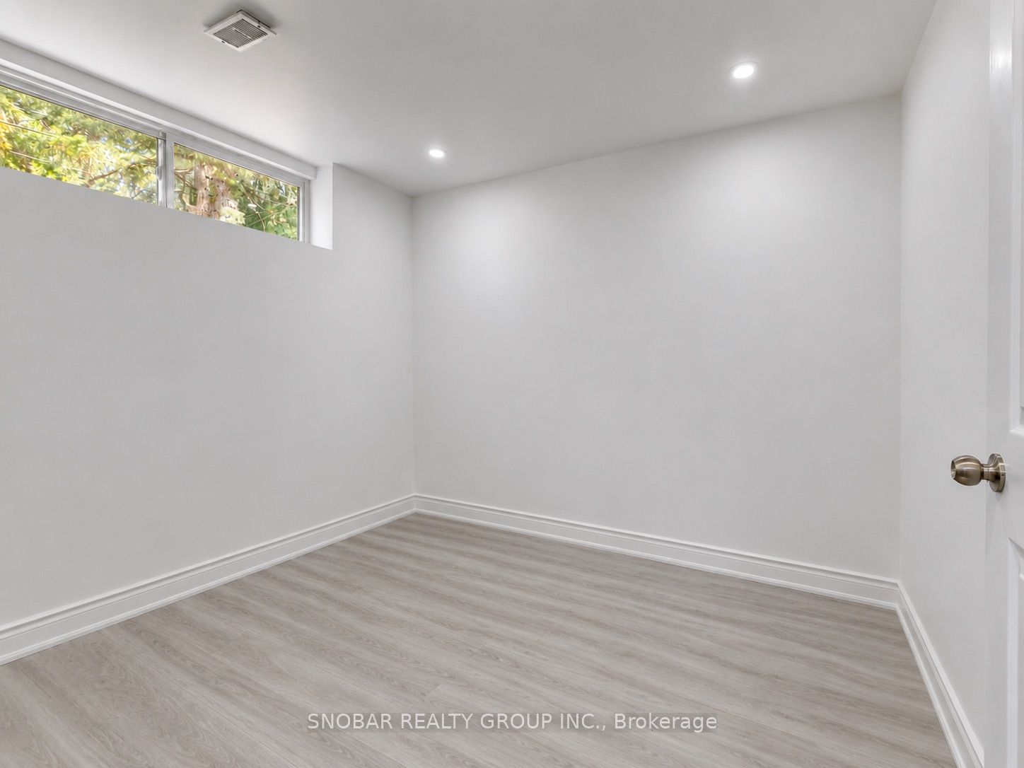 99 Jeffcoat Drive Property Photo 25