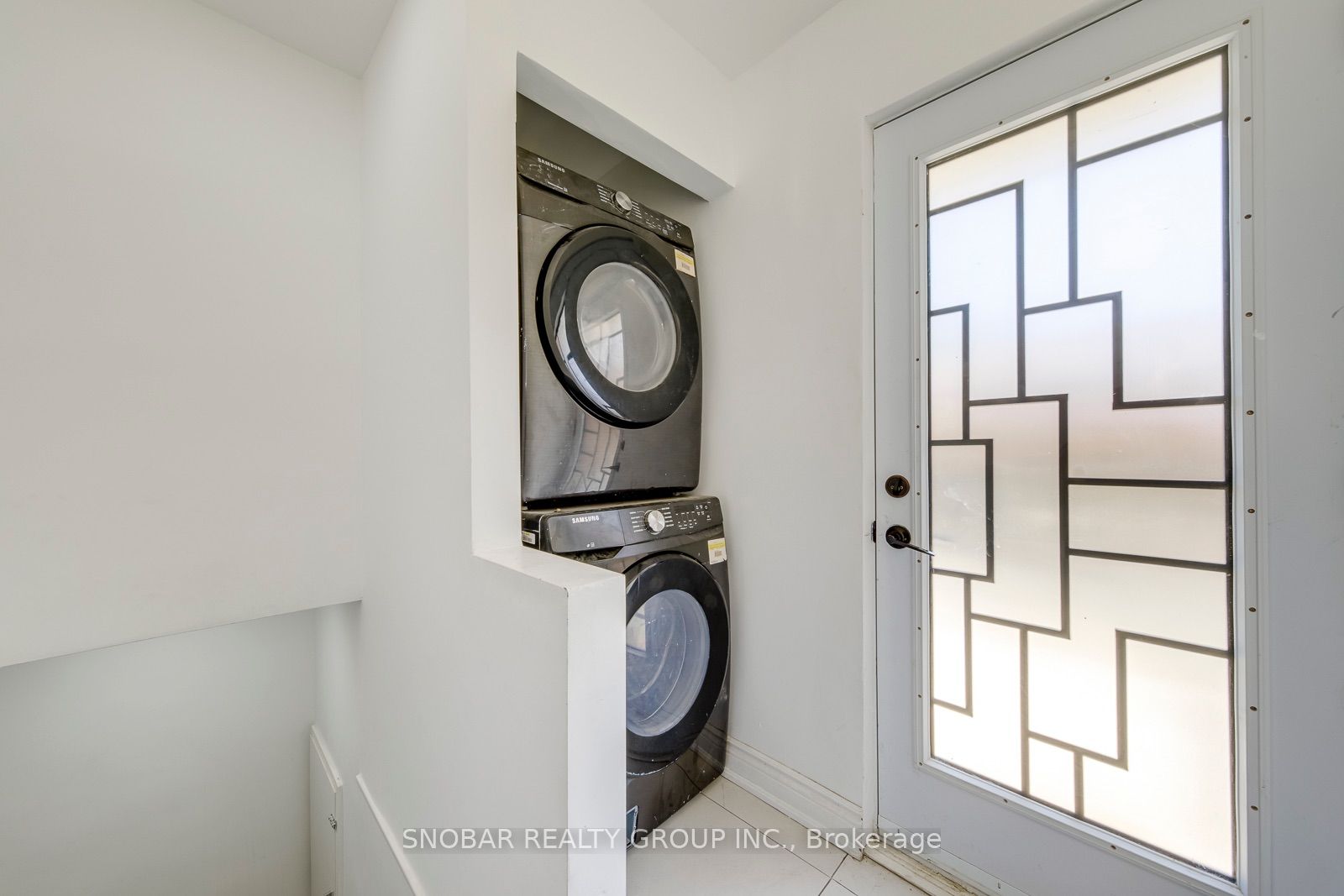 99 Jeffcoat Drive Property Photo 33