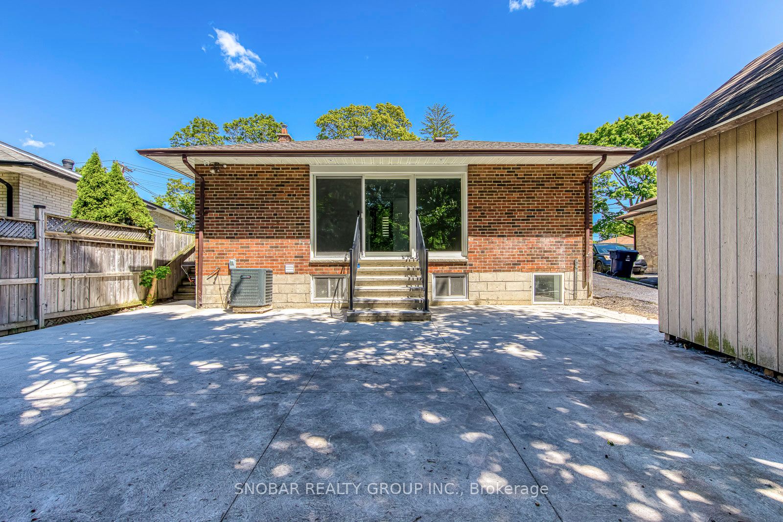 99 Jeffcoat Drive Property Photo 34