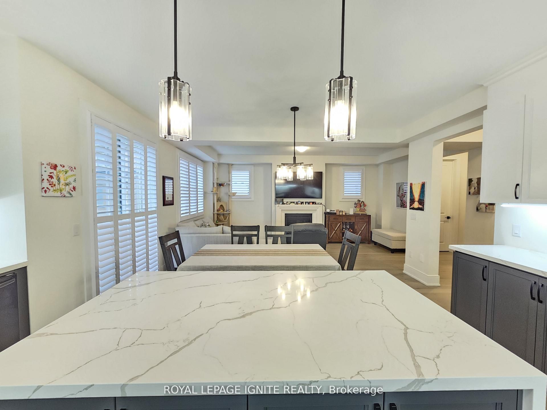 48 Duxbury Road Property Photo 12