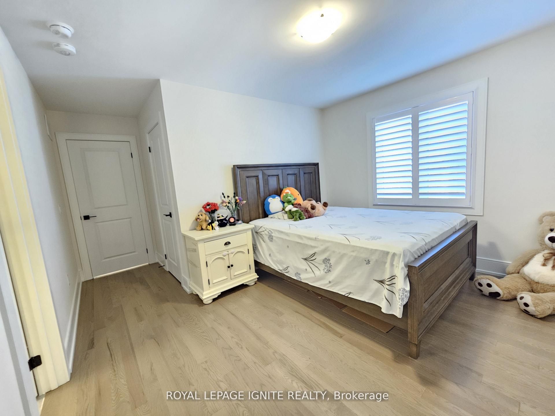 48 Duxbury Road Property Photo 22
