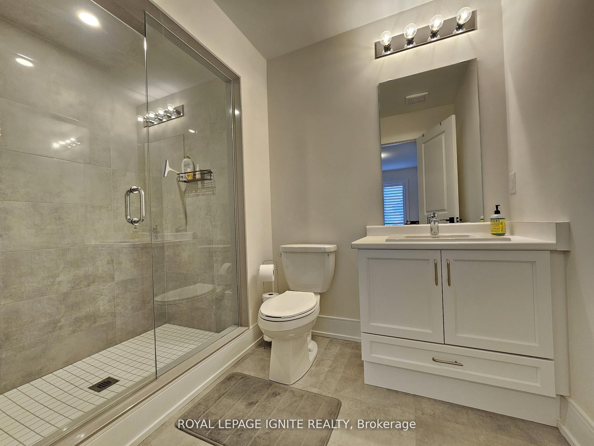 48 Duxbury Road Property Photo 26