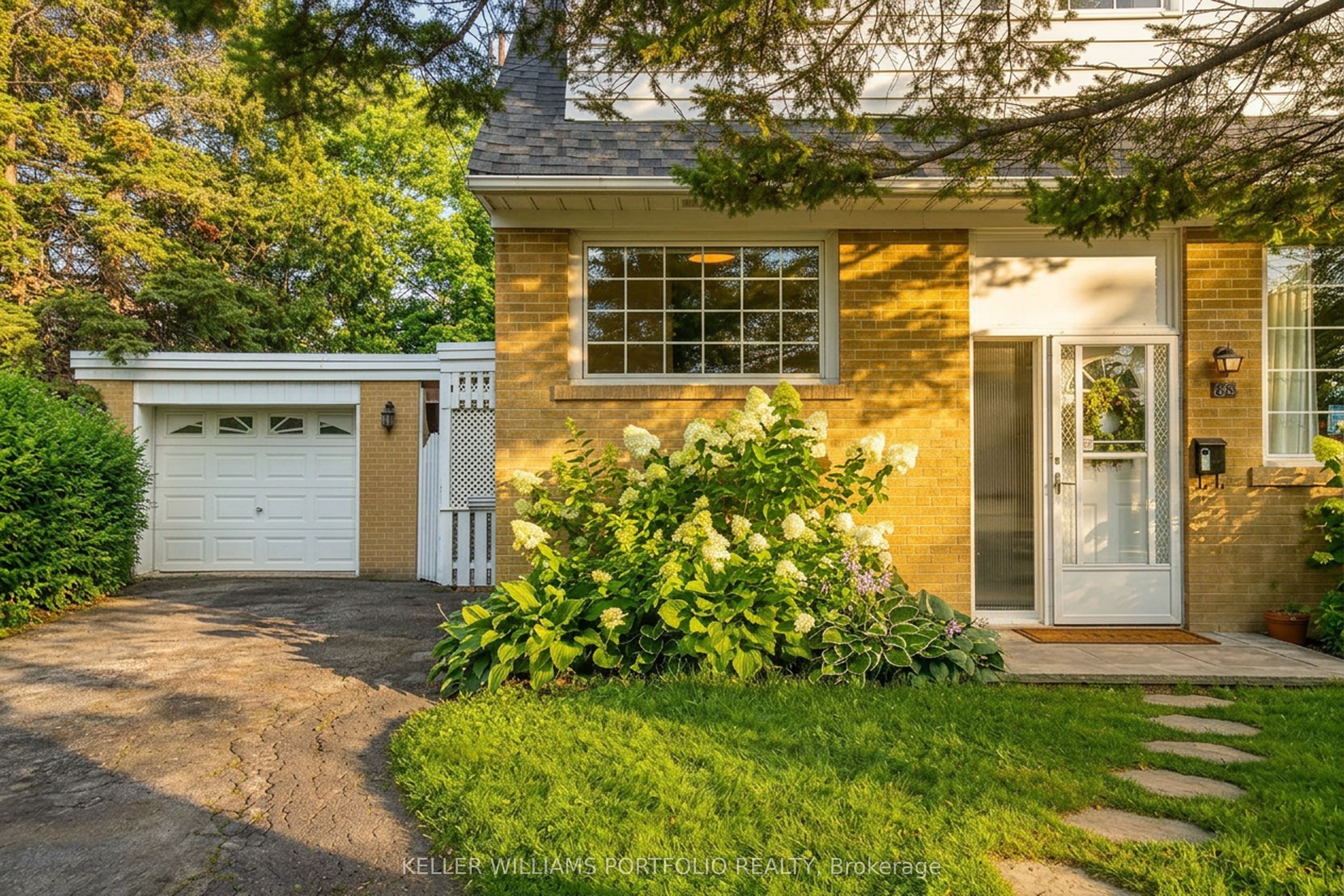 88 Sabrina Dr Drive Property Photo 44