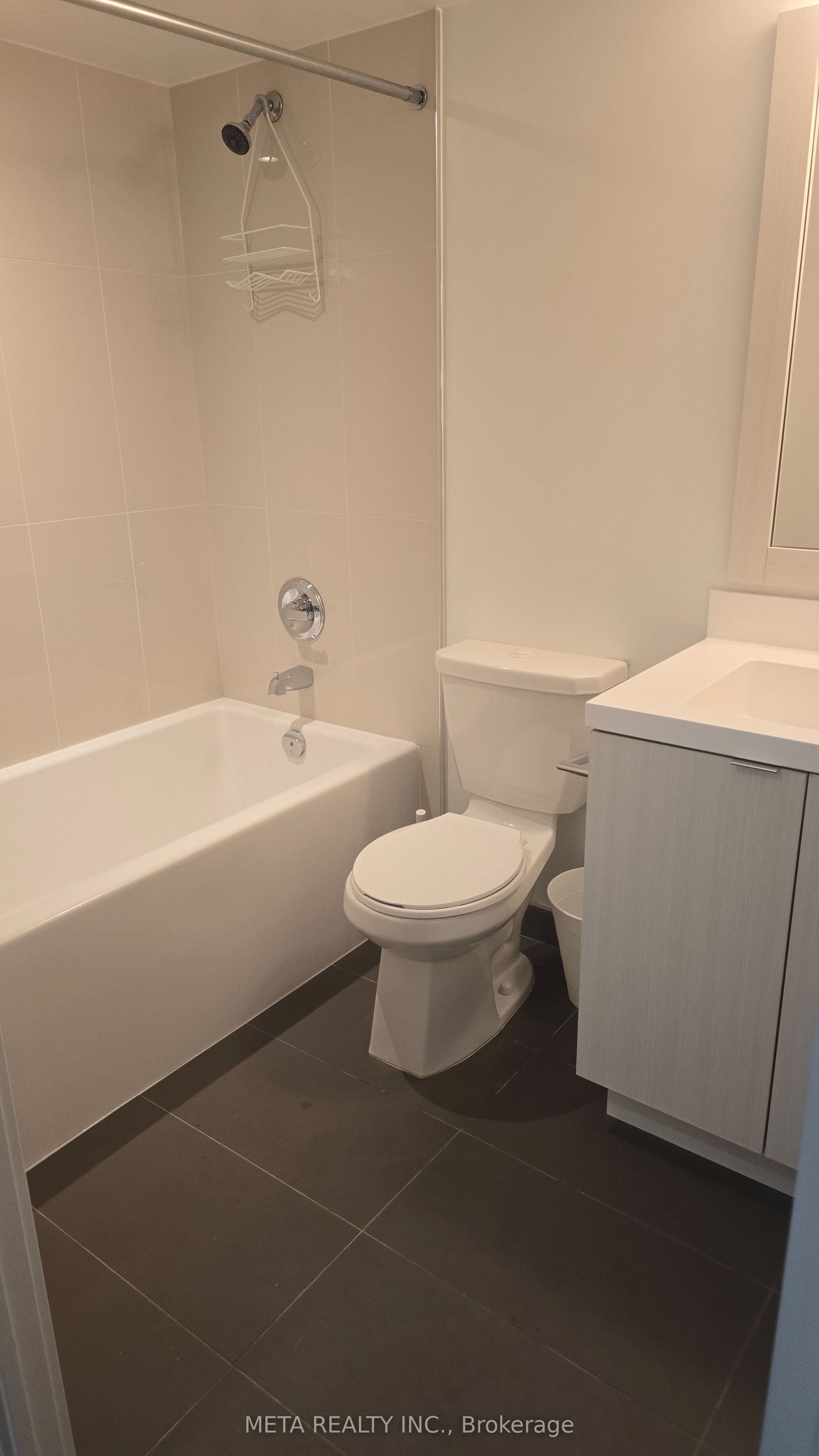 7 Mabelle Avenue 707 Property Photo 14