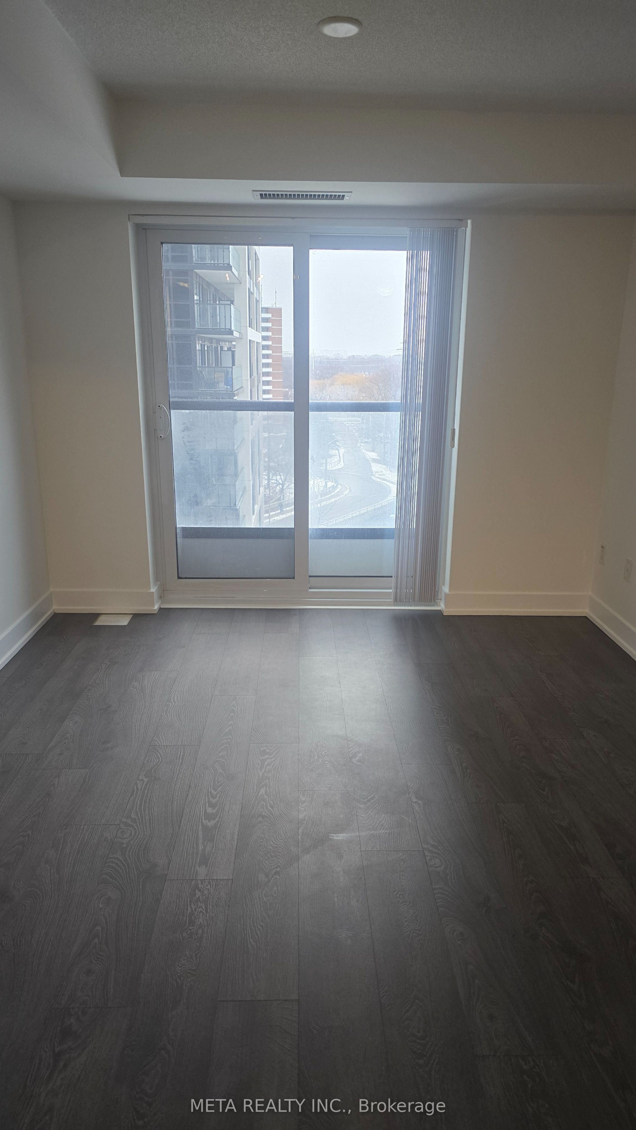 7 Mabelle Avenue 707 Property Photo 16