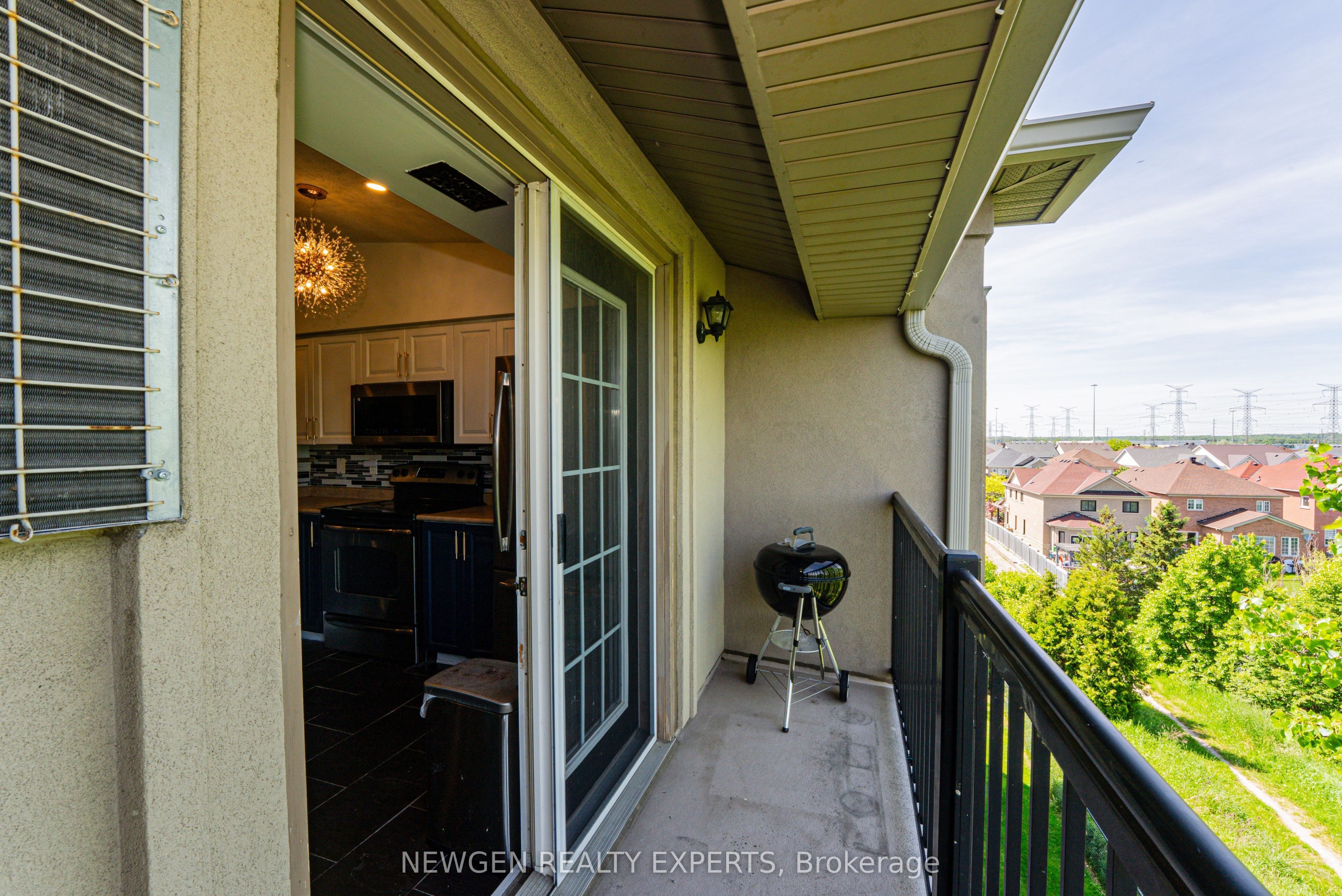 1479 Maple Avenue 405 Property Photo 20