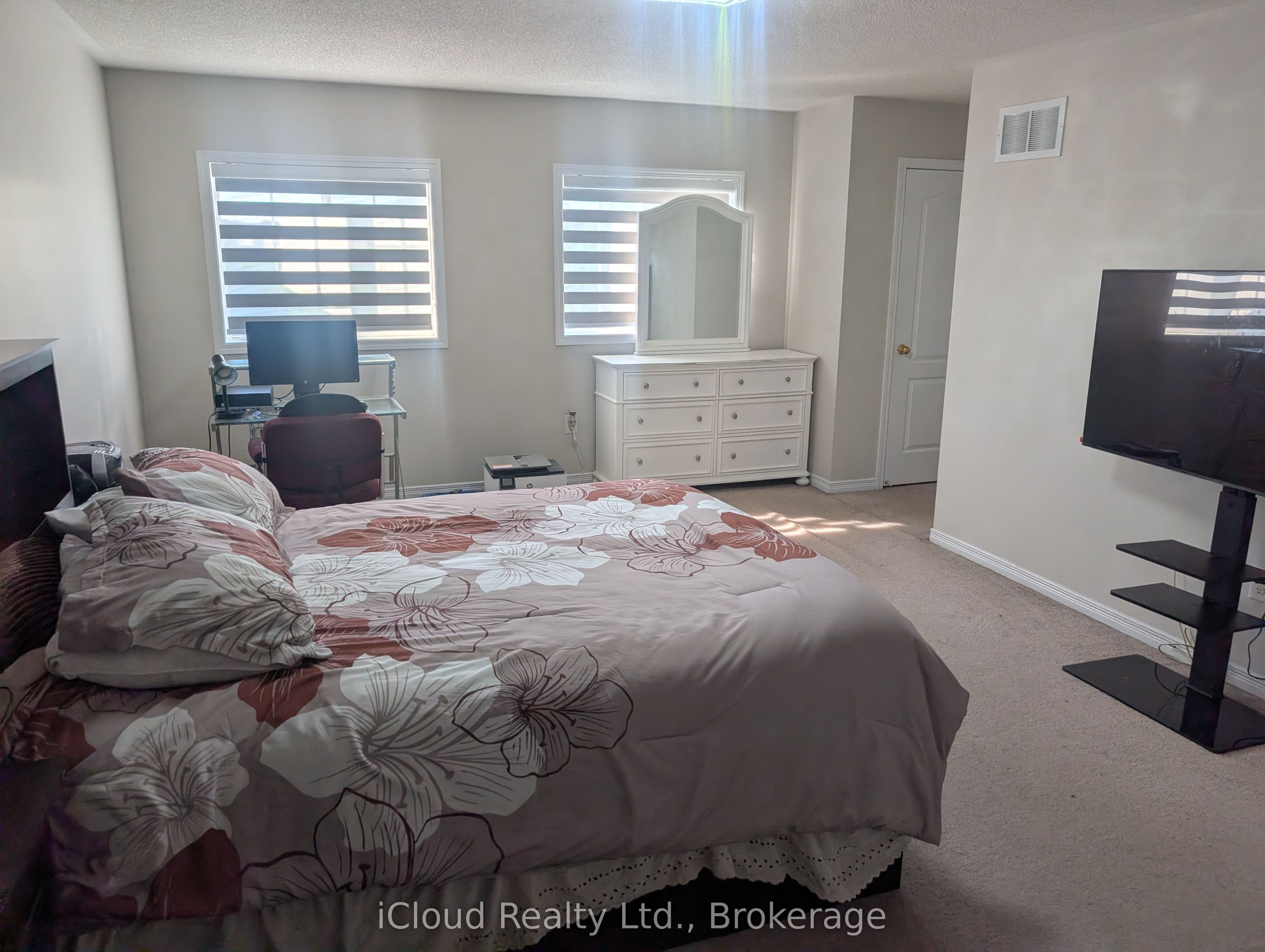 59 Haviland Circle Property Photo 15