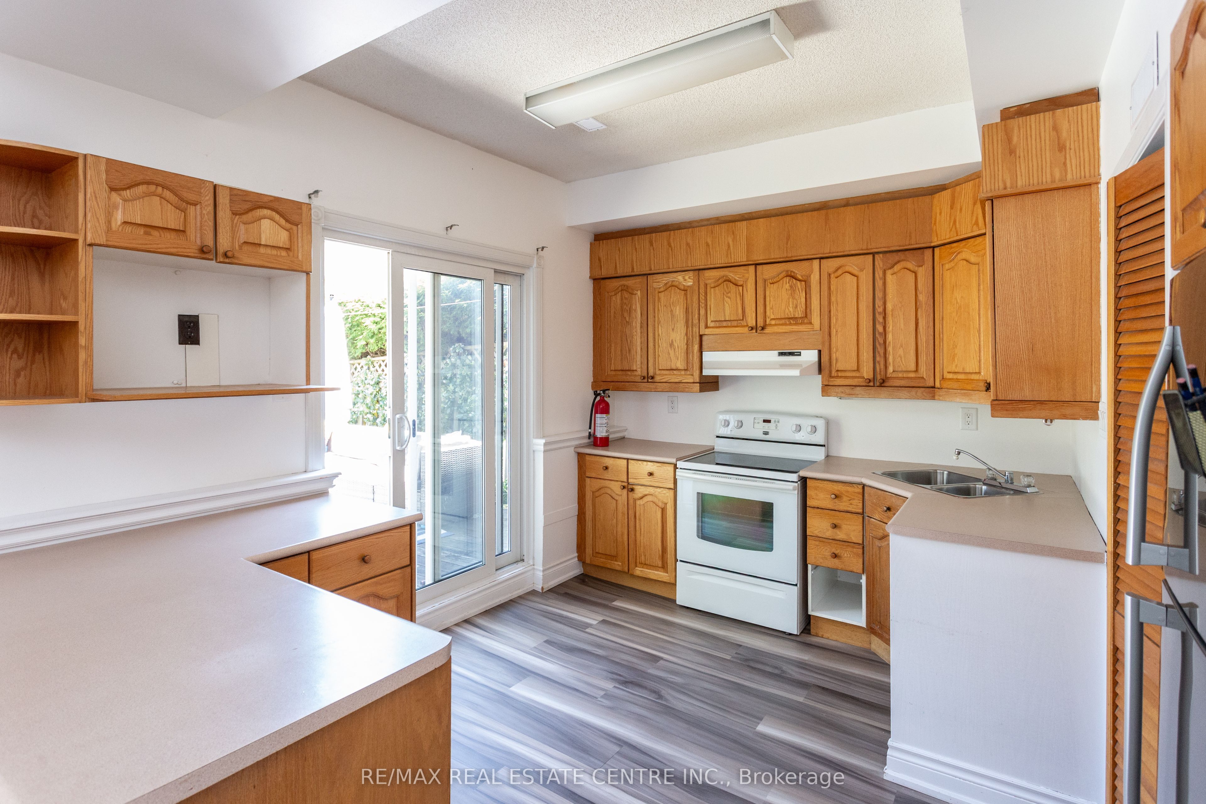 4386 Curia Crescent Property Photo 18