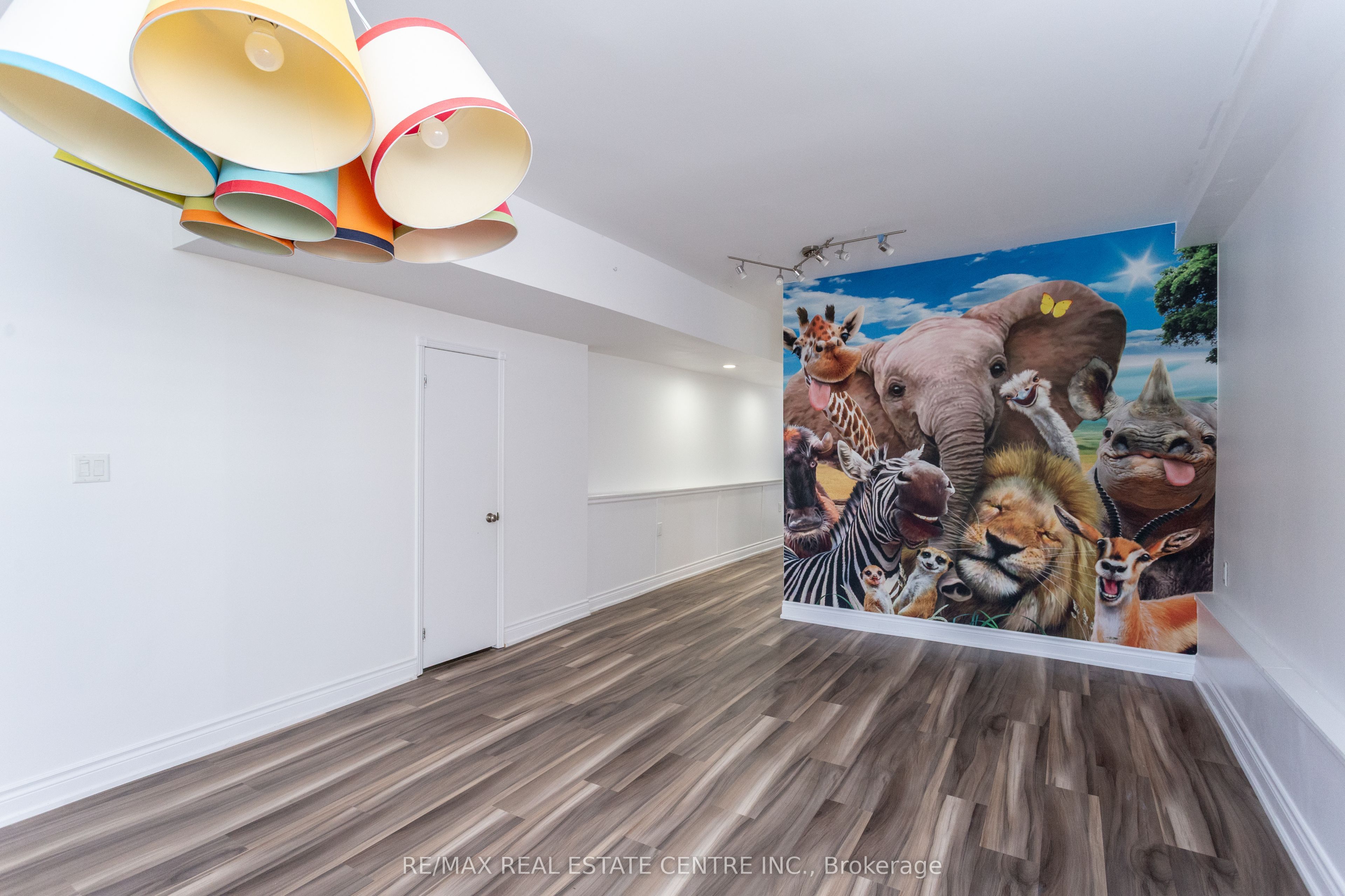 4386 Curia Crescent Property Photo 21