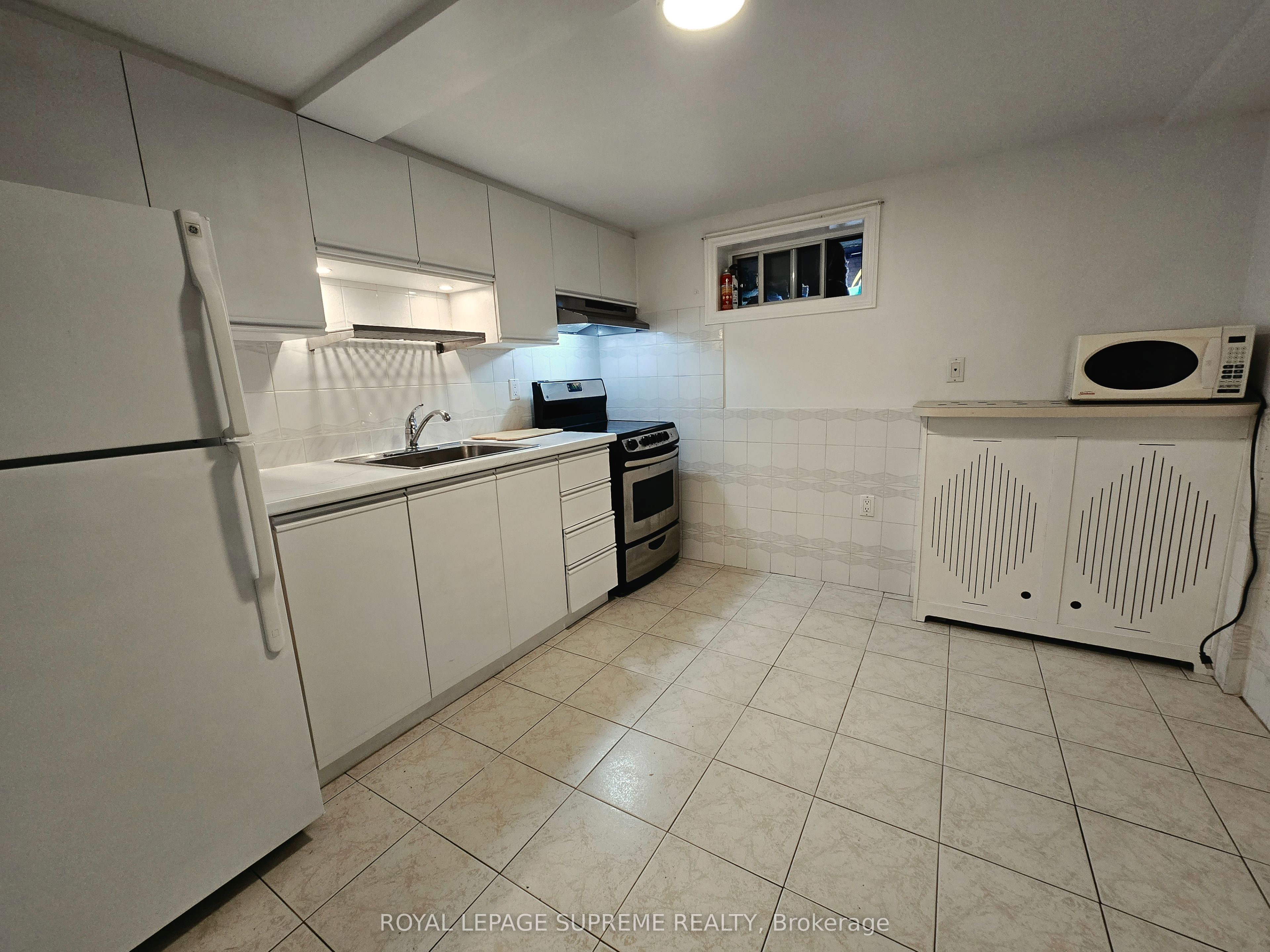 20 Edna Avenue Lower Level Property Photo 14