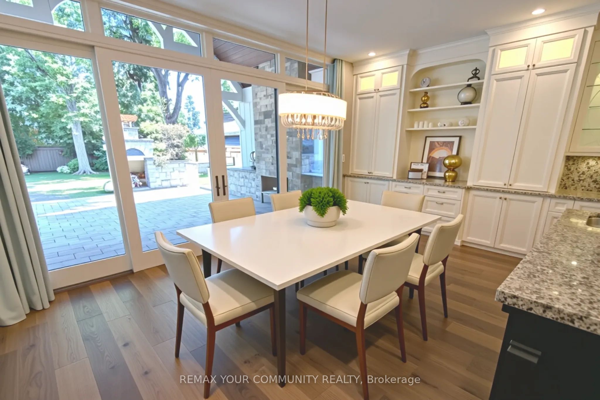 1551 Warland Road Property Photo 10